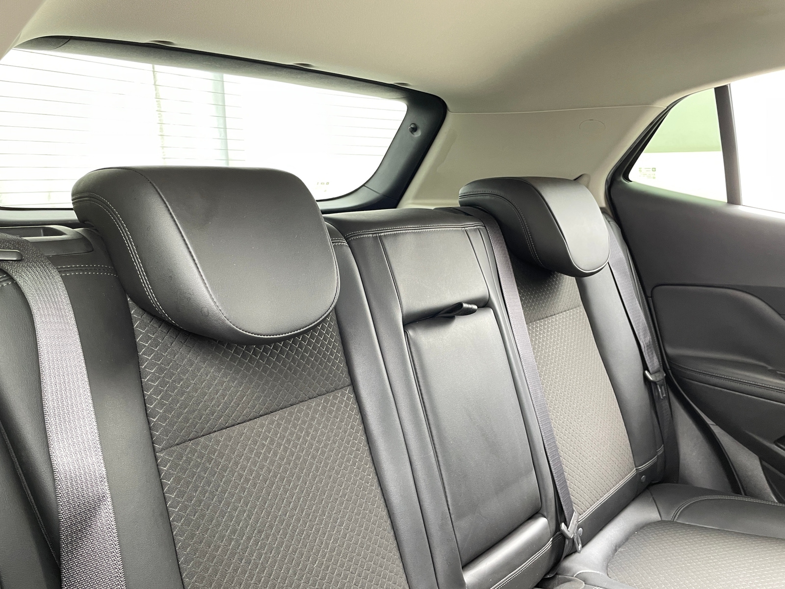 Thumbnail: 2018 Buick Encore - 6