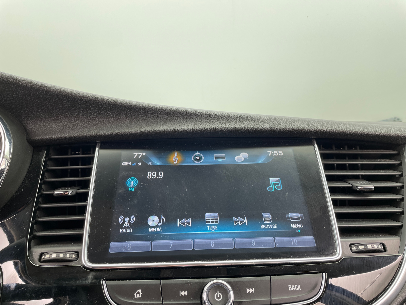 Thumbnail: 2018 Buick Encore - 4