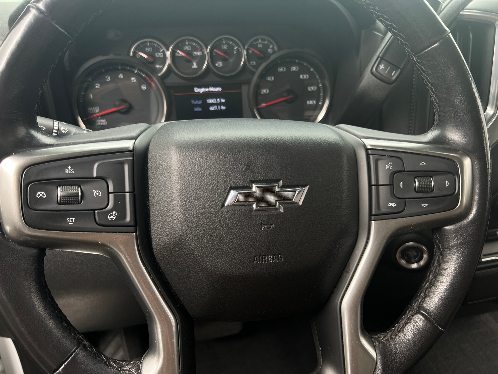 Thumbnail: 2020 Chevrolet Silverado 1500 - 5