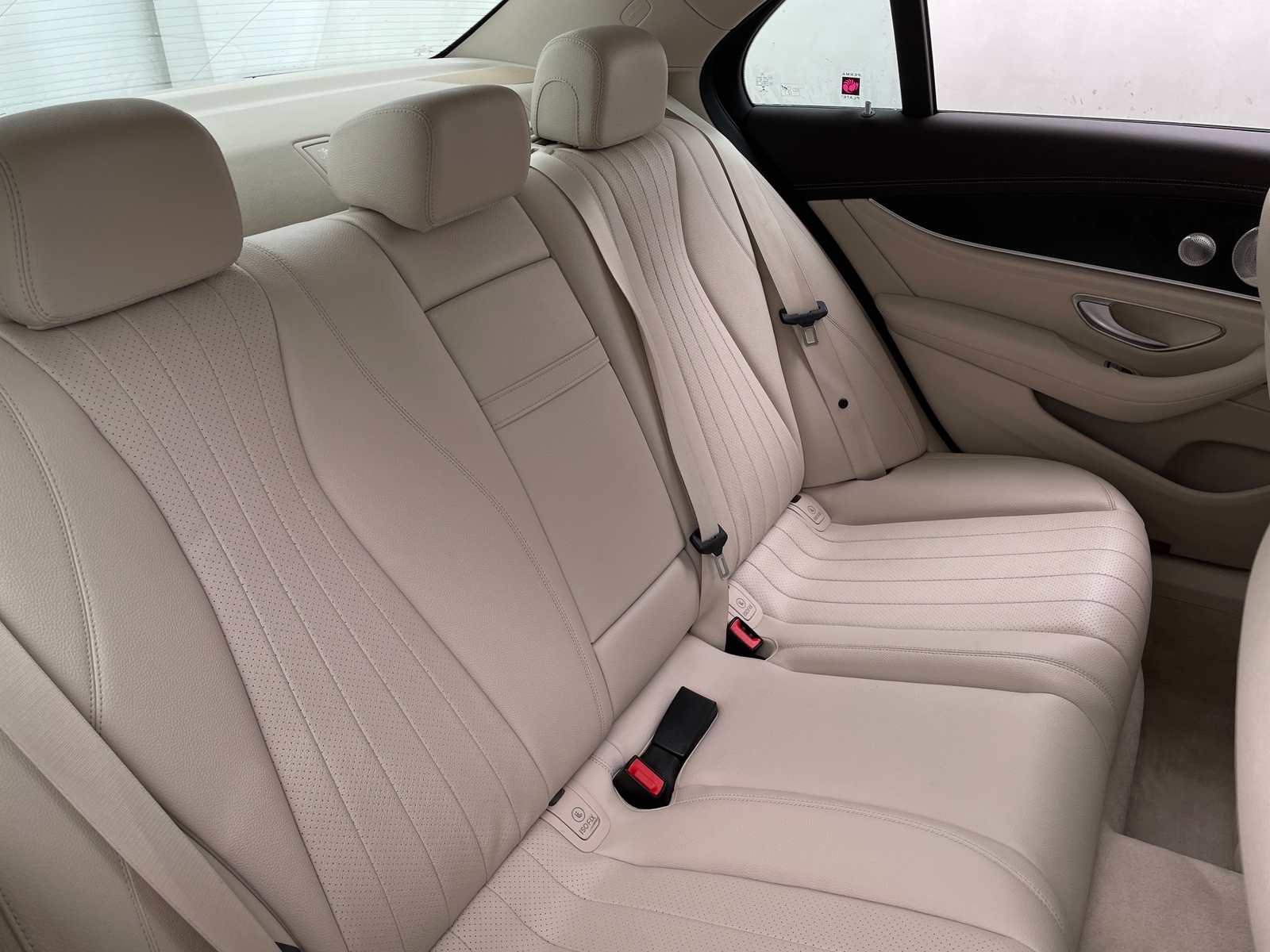 Thumbnail: 2017 Mercedes-Benz E-Class - 5