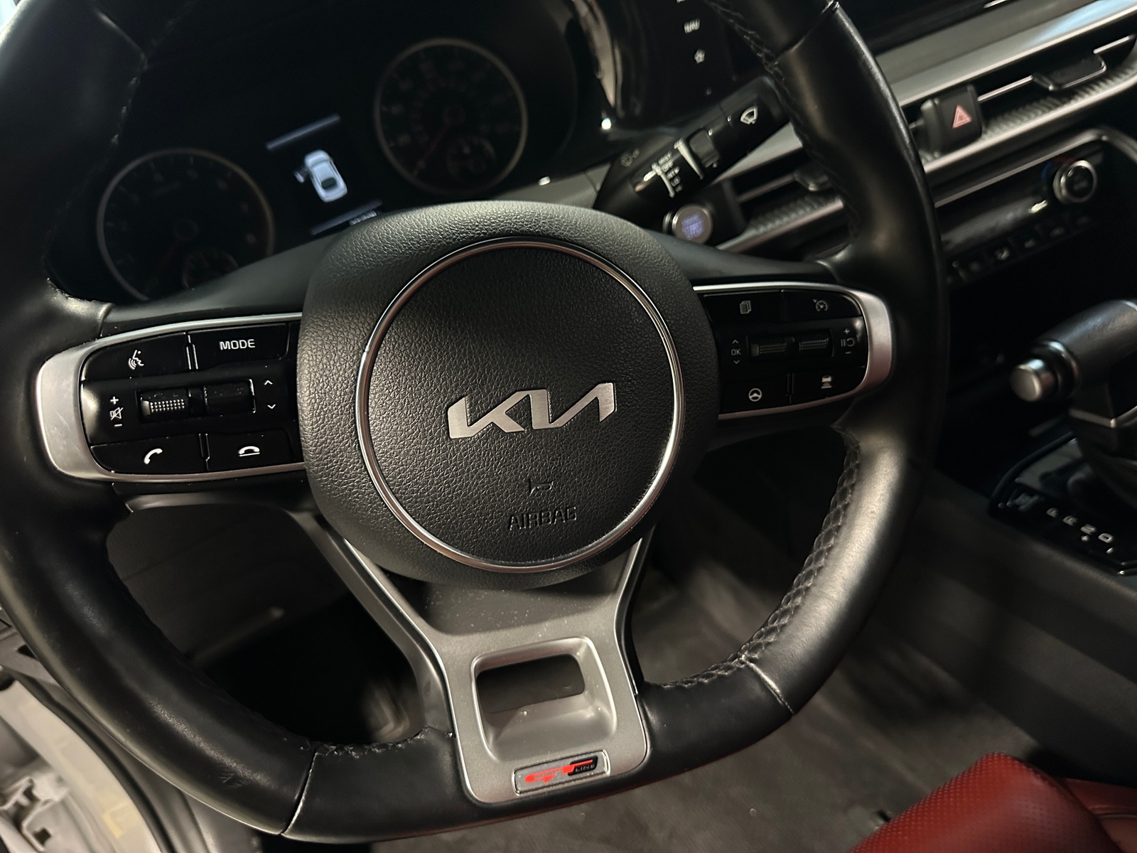 Thumbnail: 2022 Kia K5 - 4