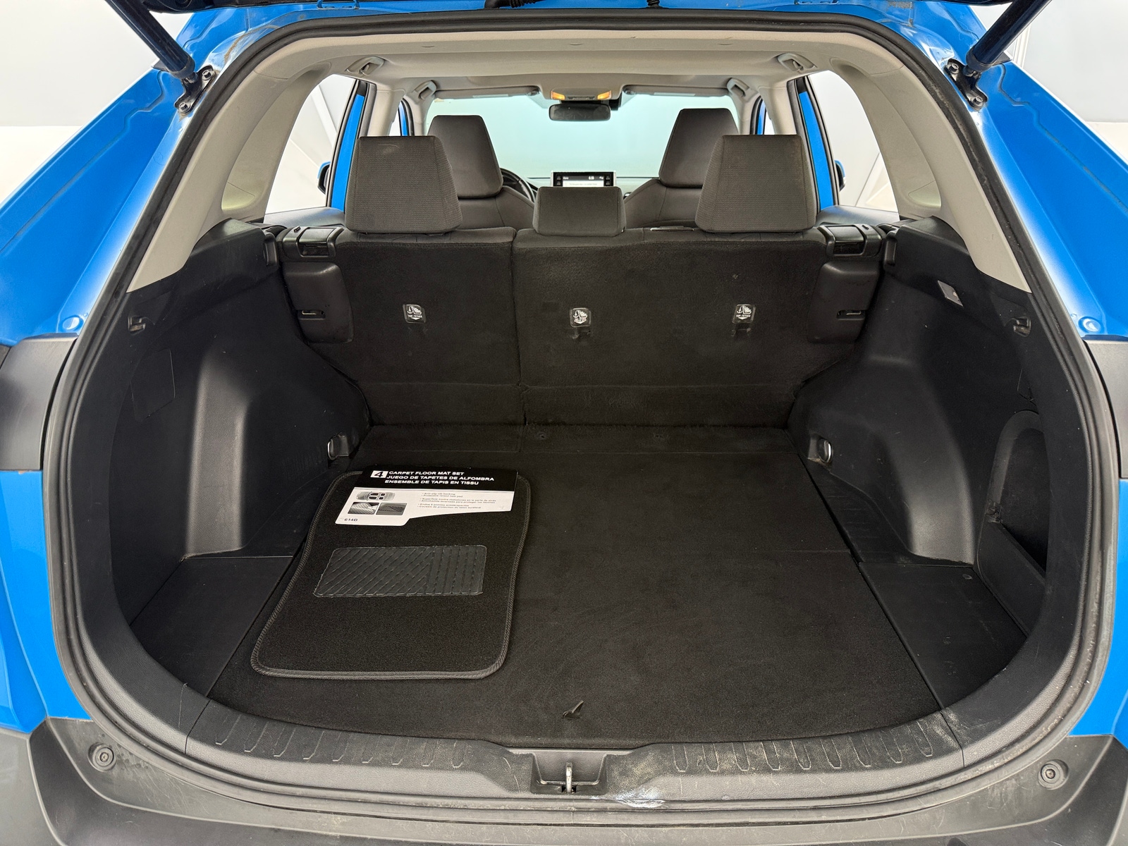 Thumbnail: 2019 Toyota RAV4 - 7