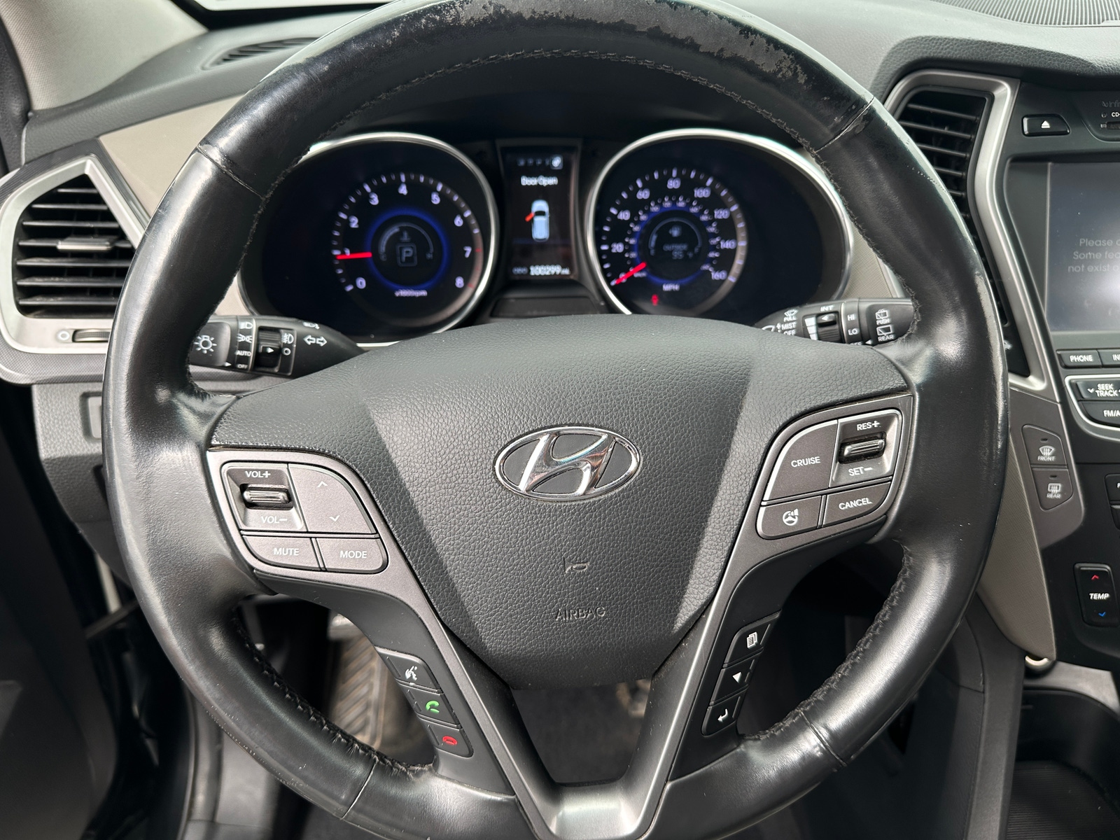 Thumbnail: 2013 Hyundai Santa Fe - 4