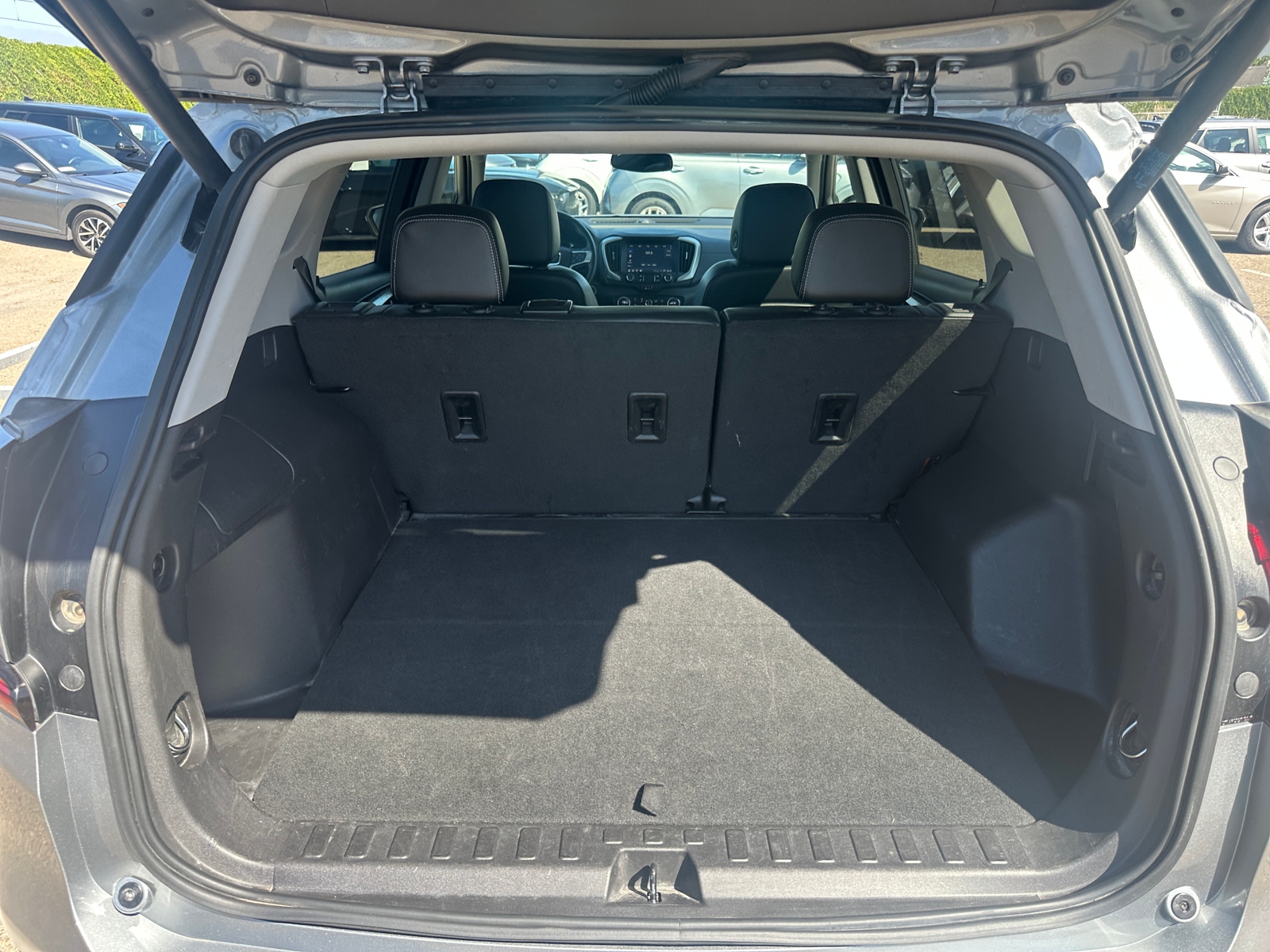 Thumbnail: 2024 GMC Terrain - 6