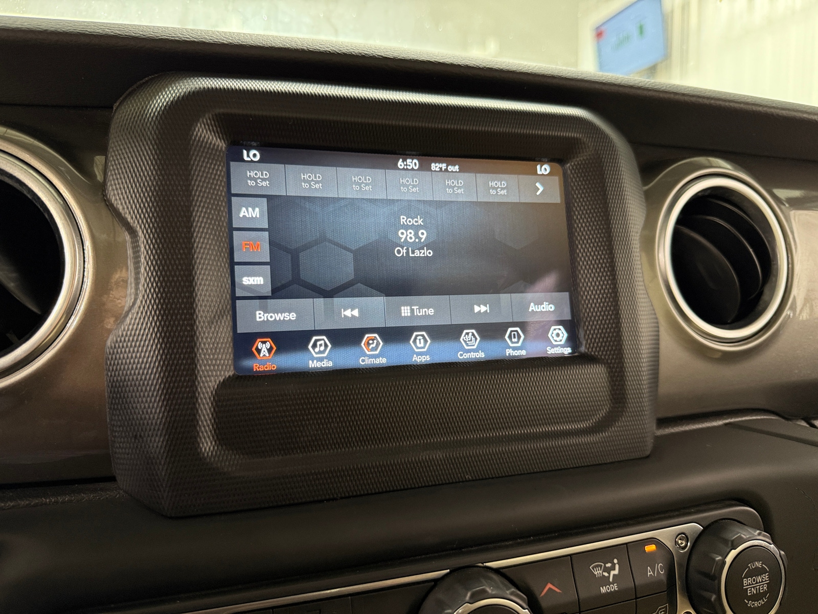 Thumbnail: 2018 Jeep Wrangler - 4