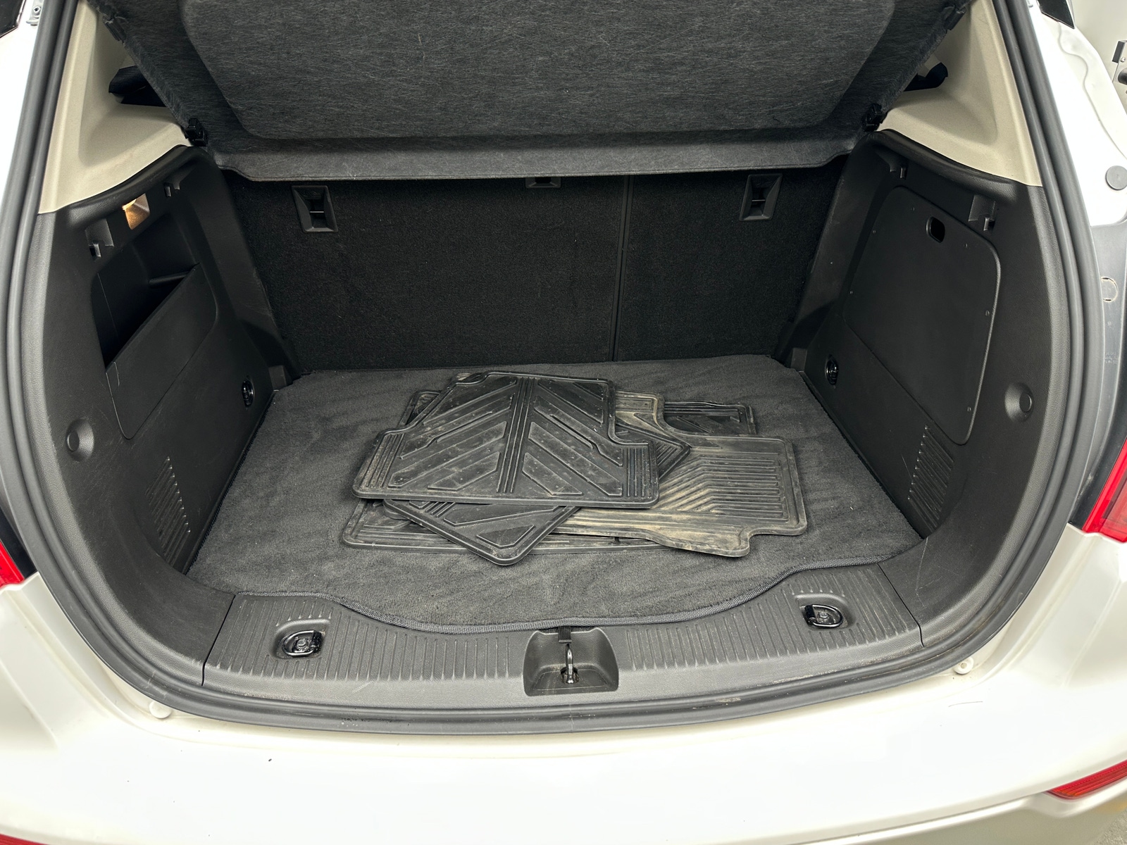 Thumbnail: 2019 Buick Encore - 7