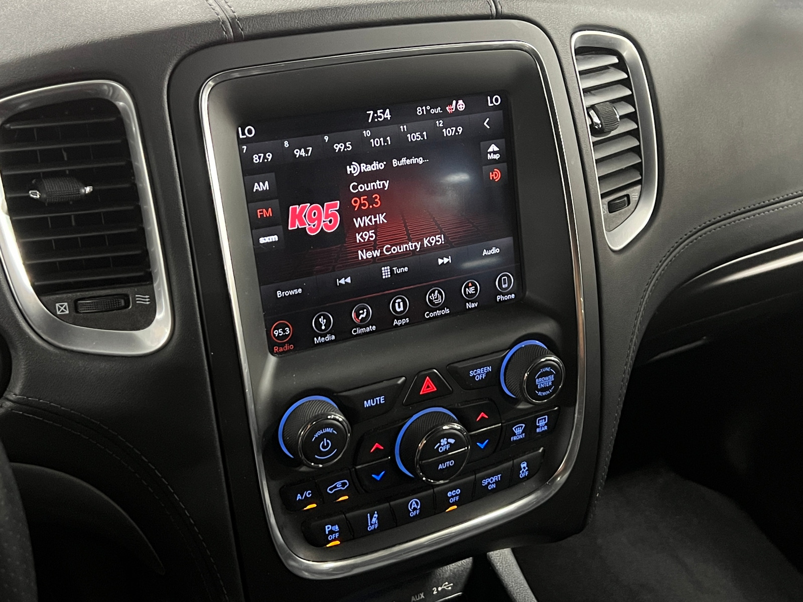 Thumbnail: 2018 Dodge Durango - 3