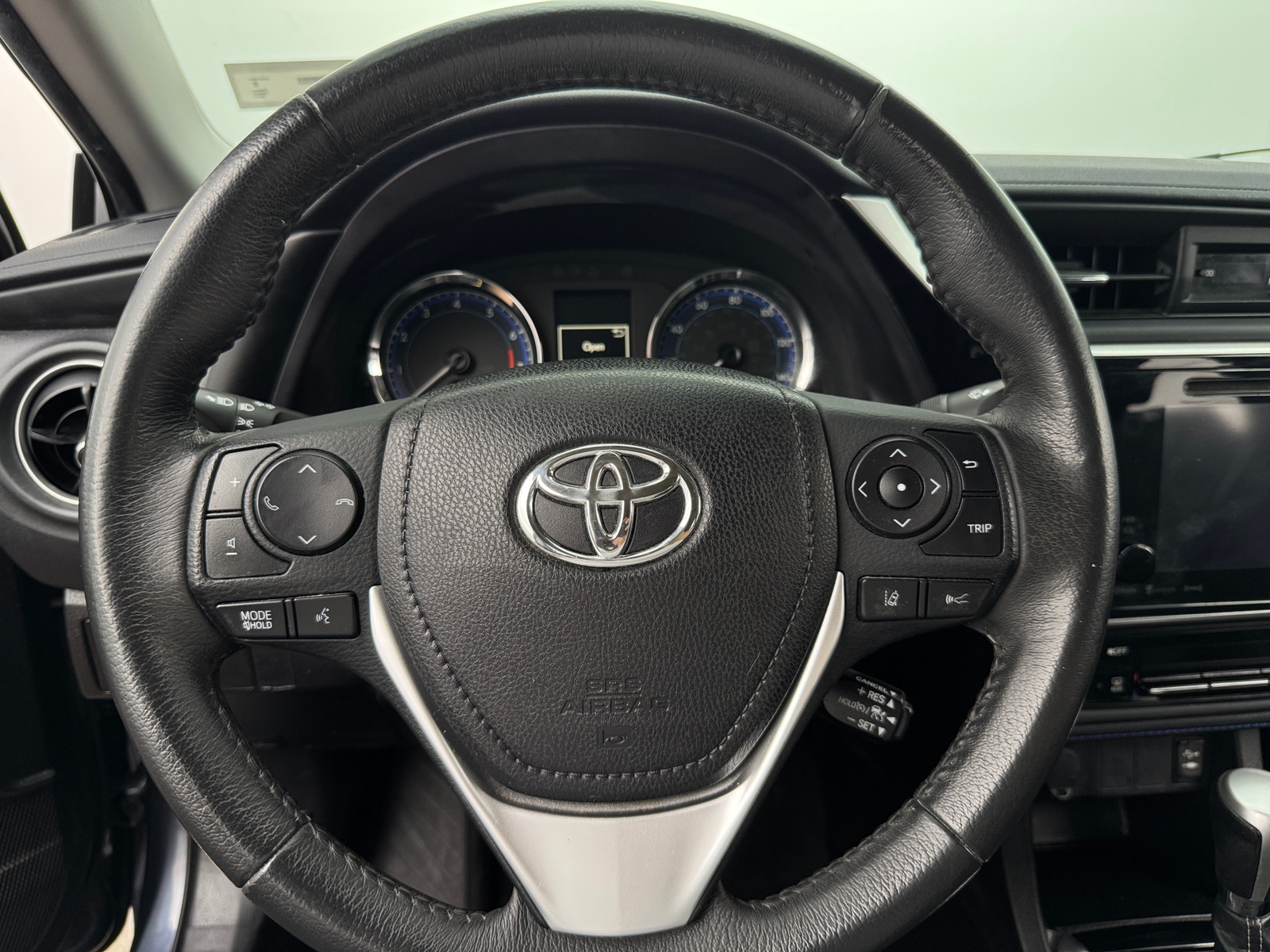 Thumbnail: 2018 Toyota Corolla - 5