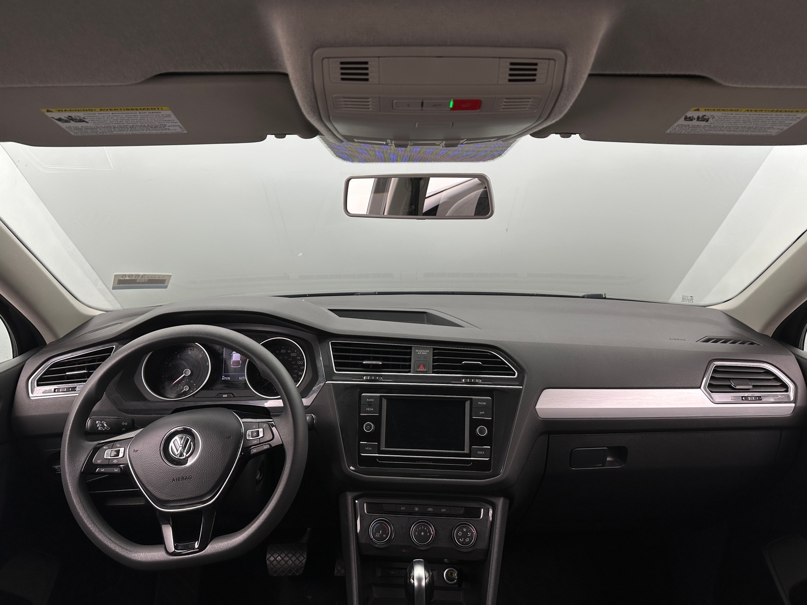 Thumbnail: 2020 Volkswagen Tiguan - 3