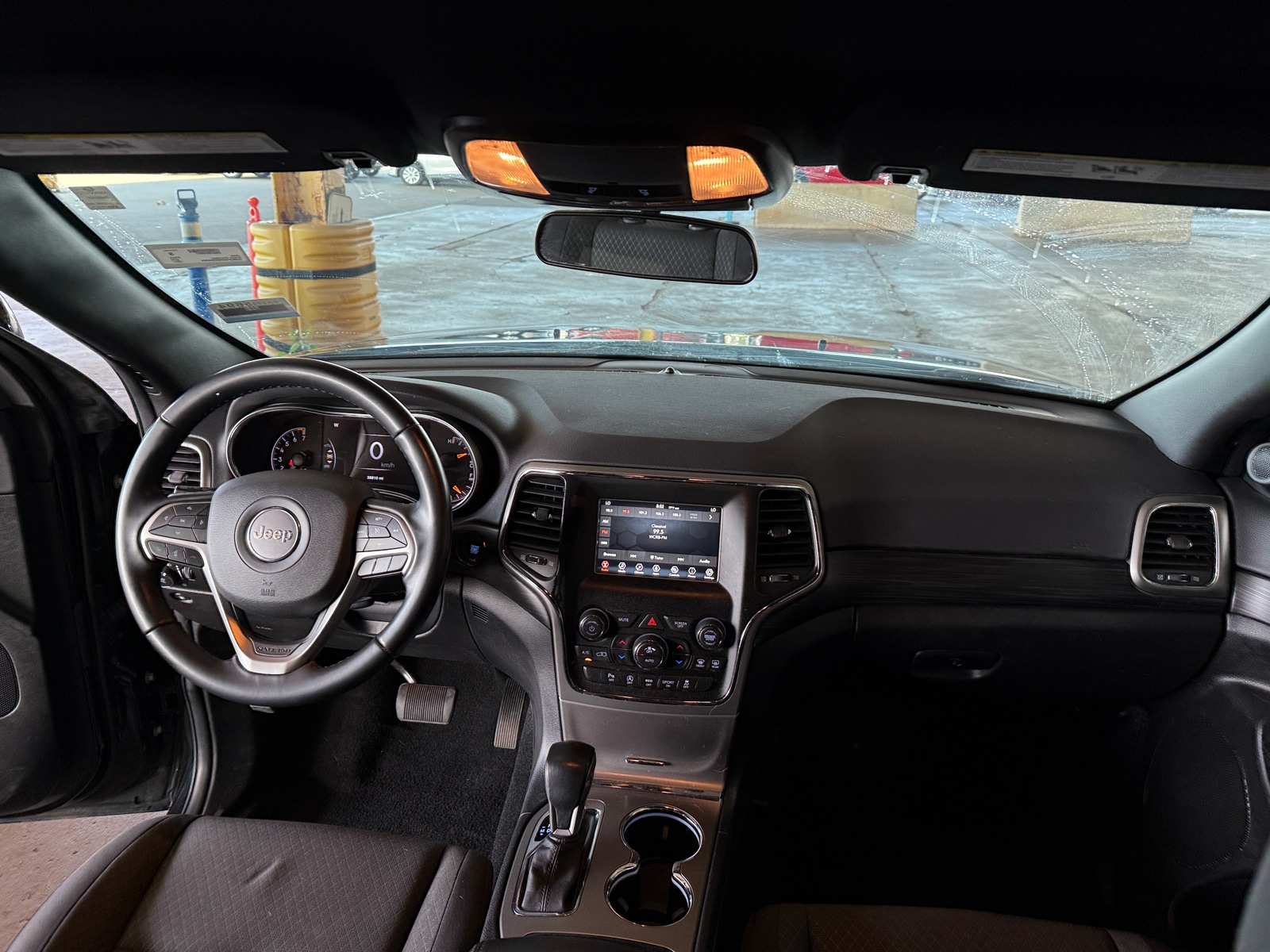 Thumbnail: 2021 Jeep Grand Cherokee - 3