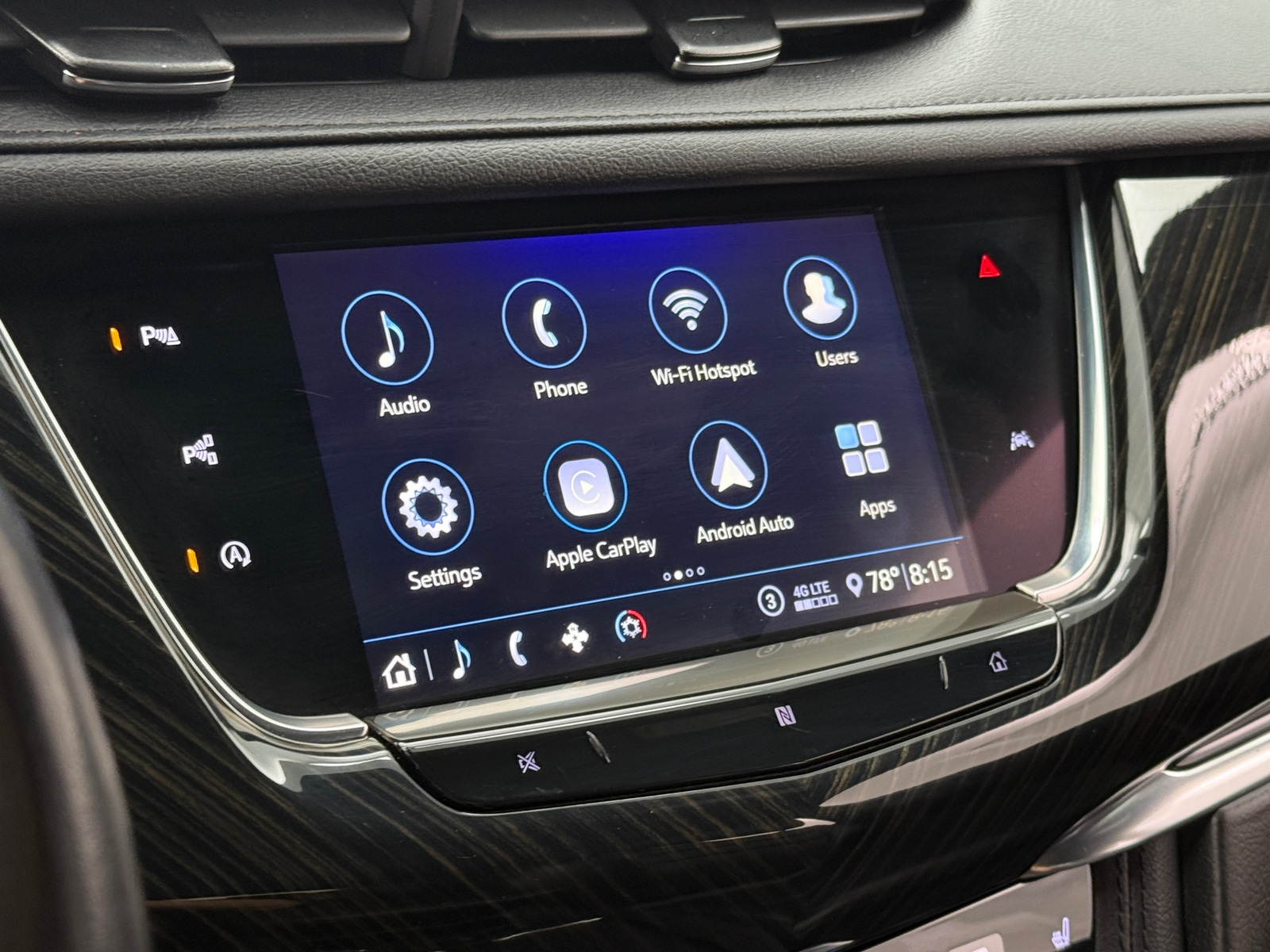 Thumbnail: 2020 Cadillac XT6 - 3