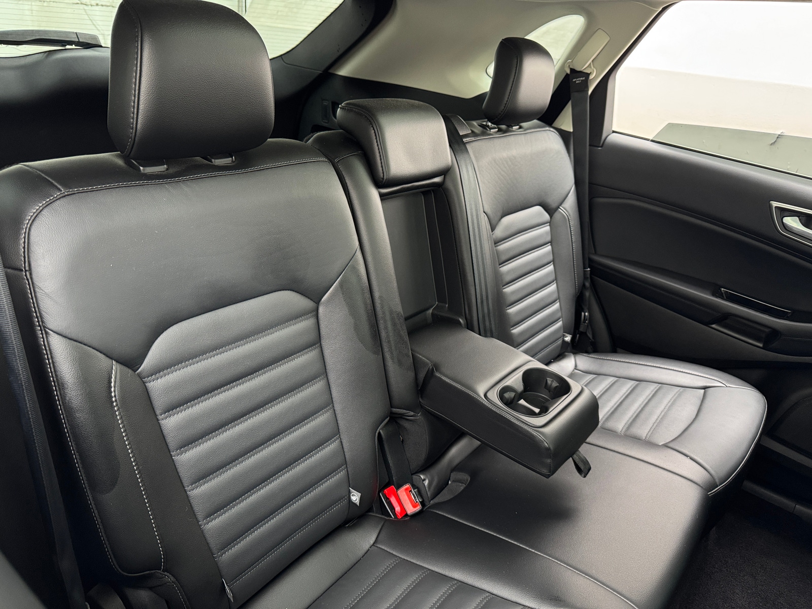 Thumbnail: 2017 Ford Edge - 5