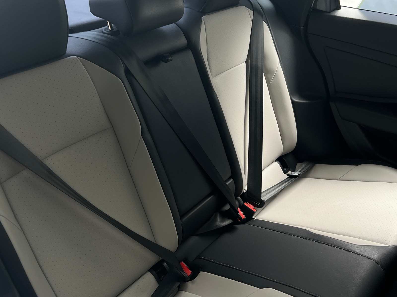 Thumbnail: 2021 Volkswagen Jetta - 5