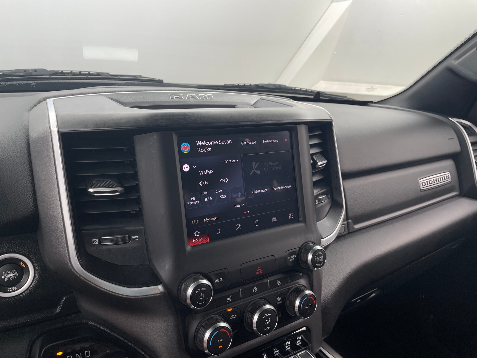 Thumbnail: 2022 RAM 1500 - 4