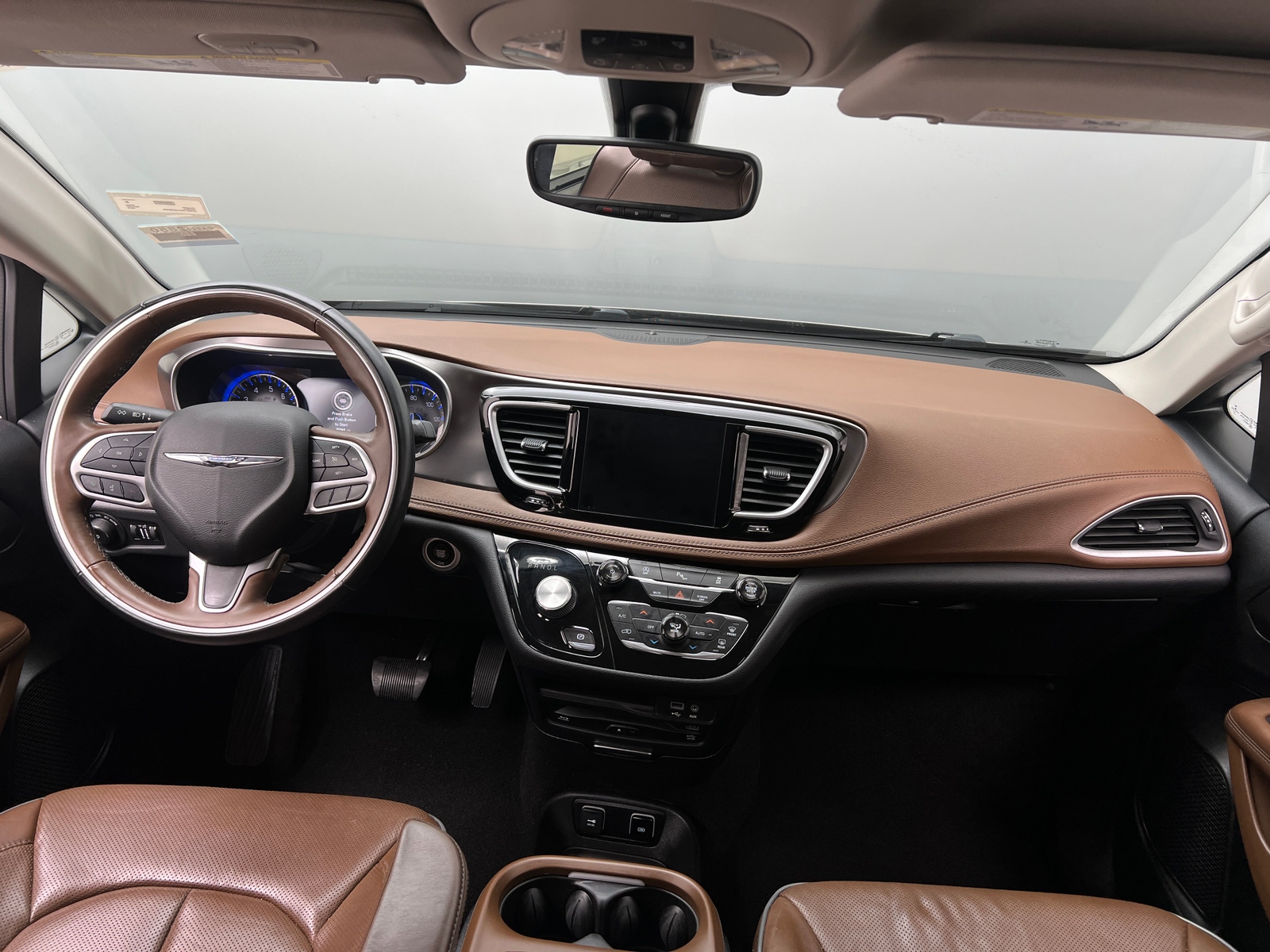 Thumbnail: 2018 Chrysler Pacifica - 2