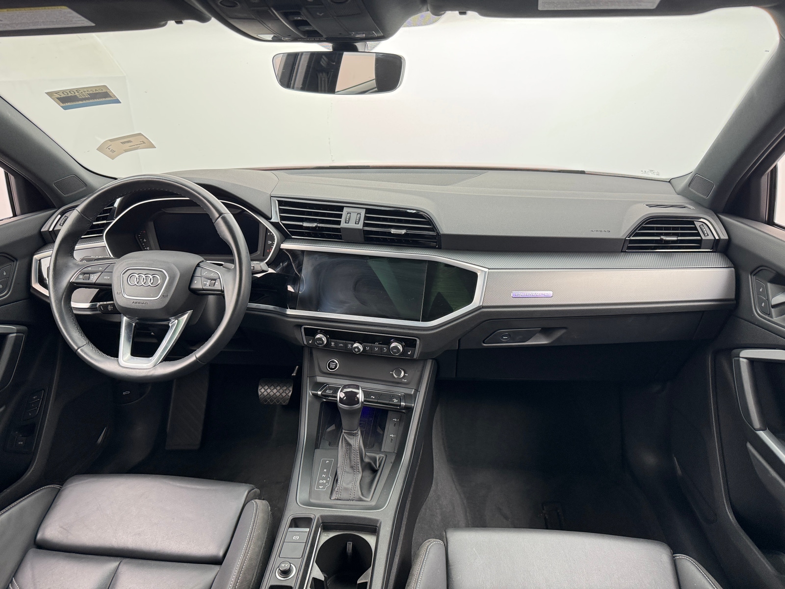 Thumbnail: 2023 Audi Q3 - 2