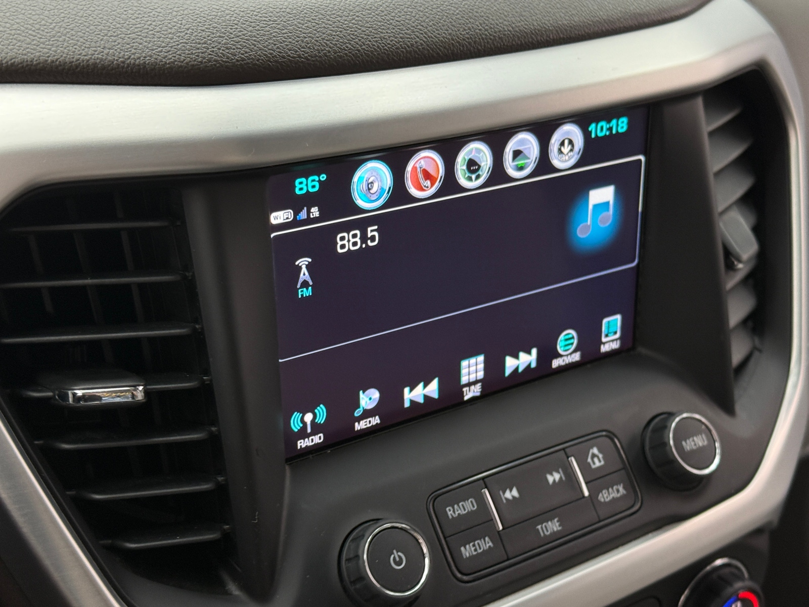 Thumbnail: 2018 GMC Acadia - 3