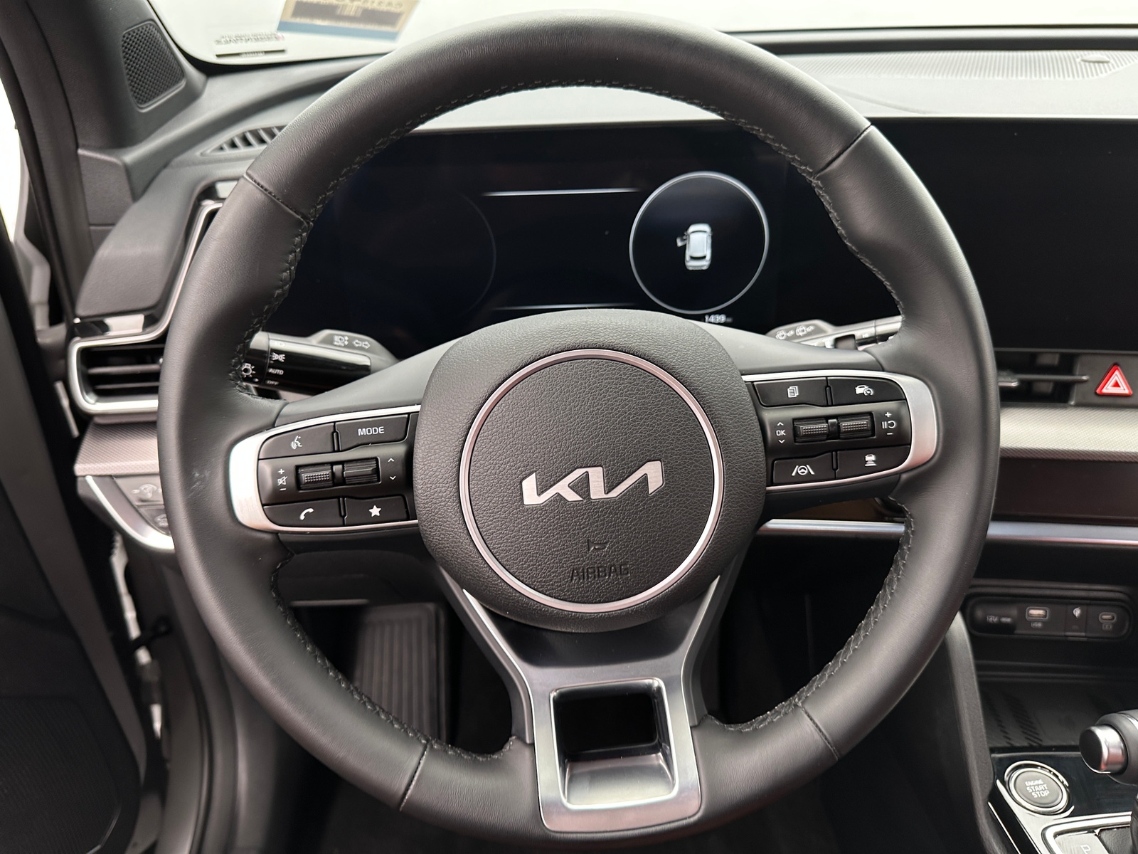 Thumbnail: 2025 Kia Sportage - 4
