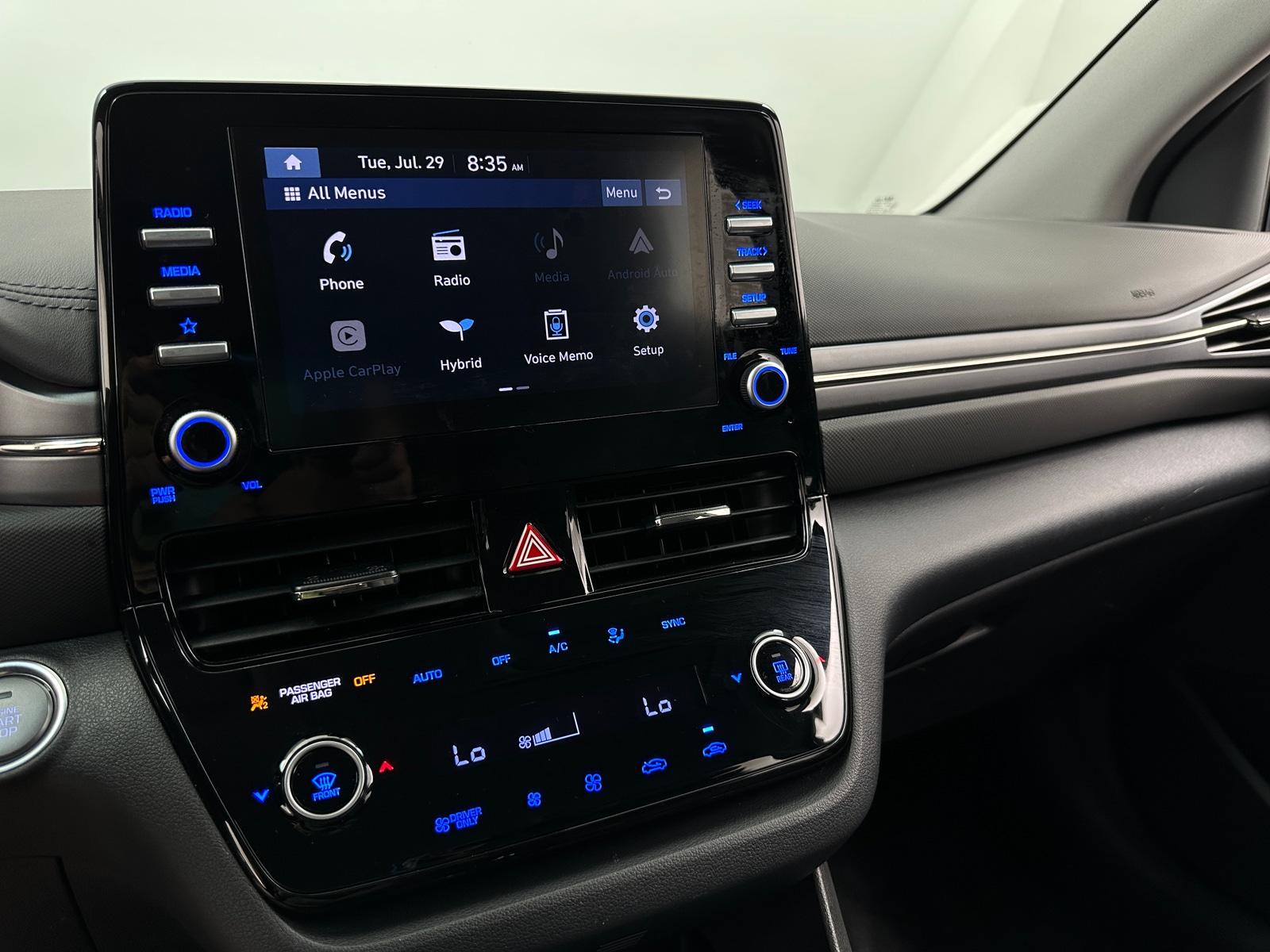 Thumbnail: 2022 Hyundai Ioniq - 4