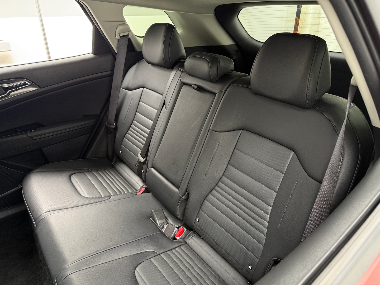 Thumbnail: 2023 Kia Sportage - 5