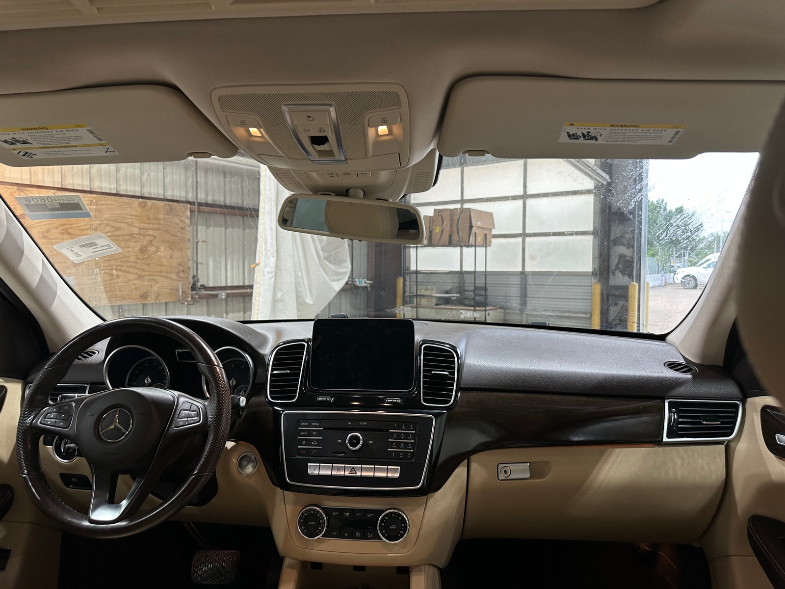 Thumbnail: 2016 Mercedes-Benz GLE - 2