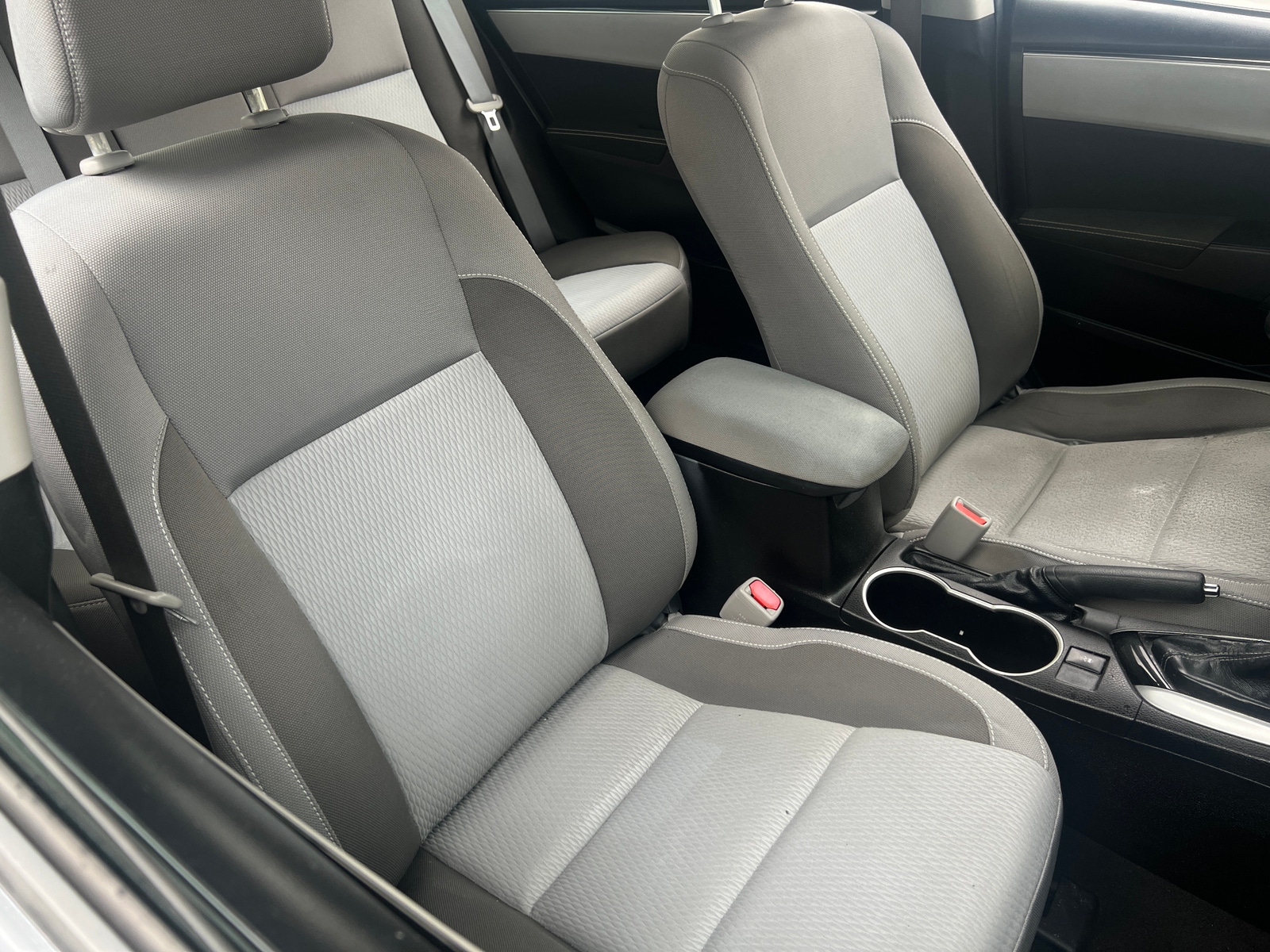 Thumbnail: 2018 Toyota Corolla - 2