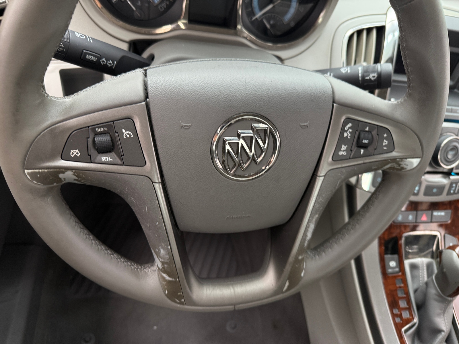 Thumbnail: 2010 Buick LaCrosse - 4