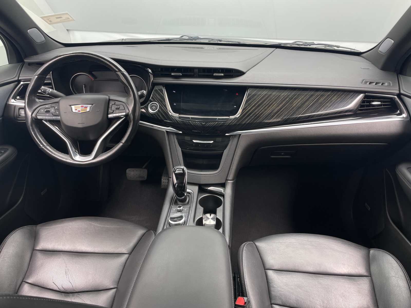 Thumbnail: 2023 Cadillac XT6 - 2