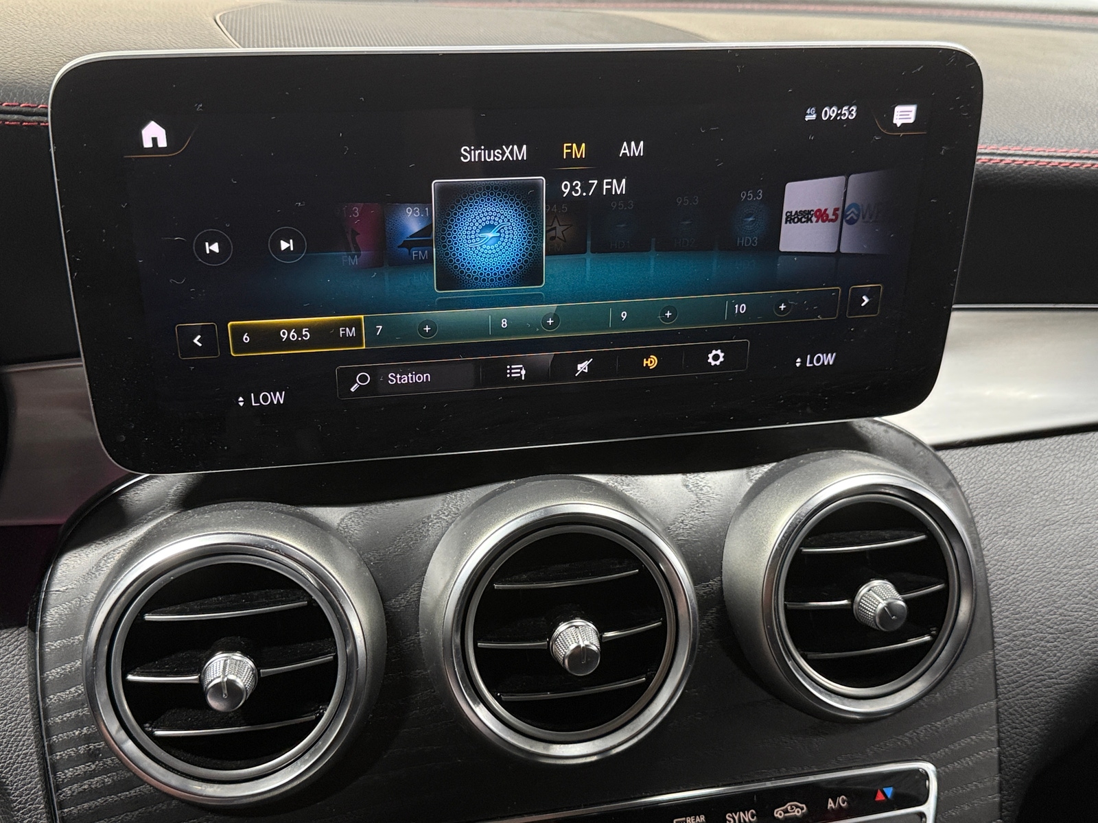 Thumbnail: 2020 Mercedes-Benz GLC - 3