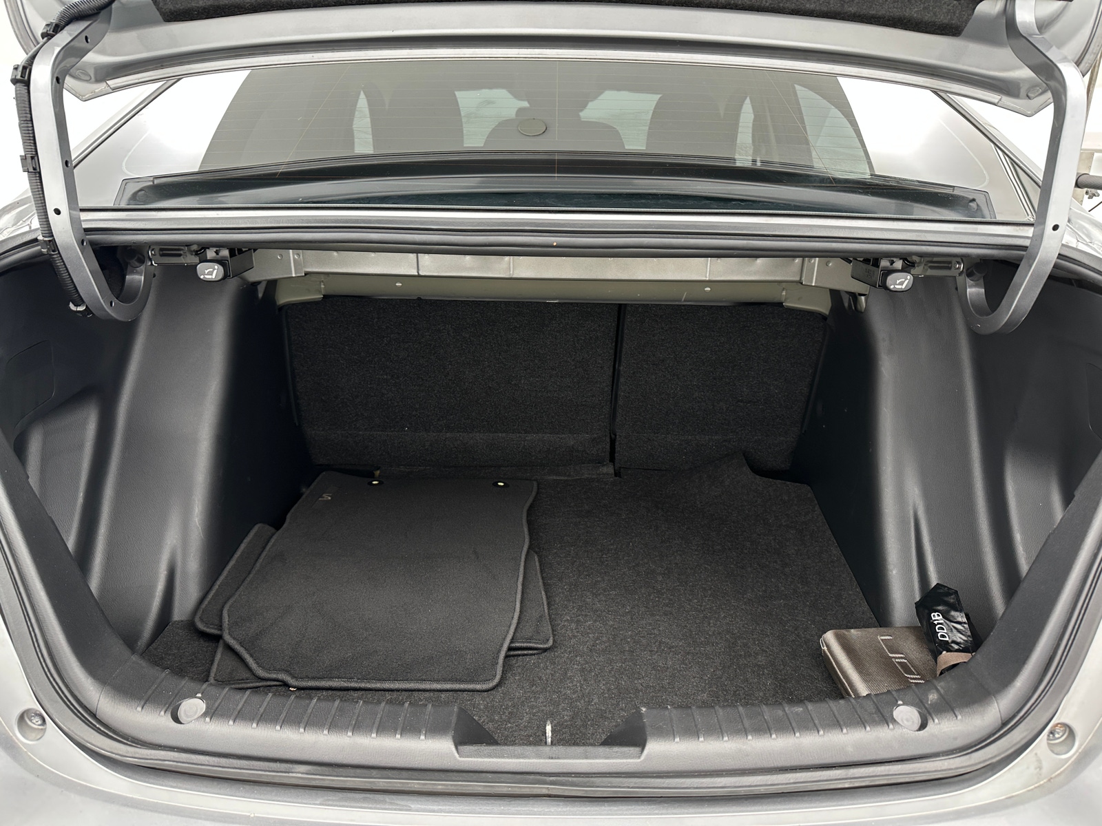 Thumbnail: 2016 Scion iA - 7