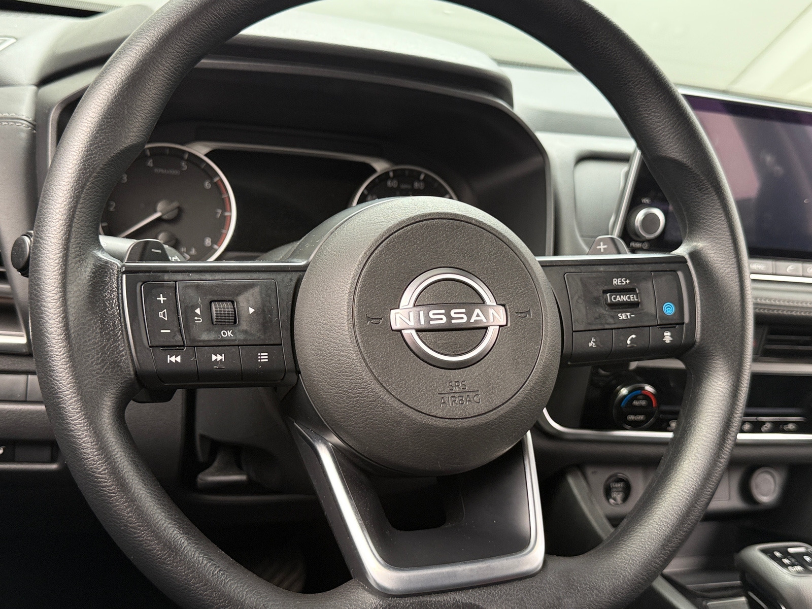 Thumbnail: 2024 Nissan Rogue - 5