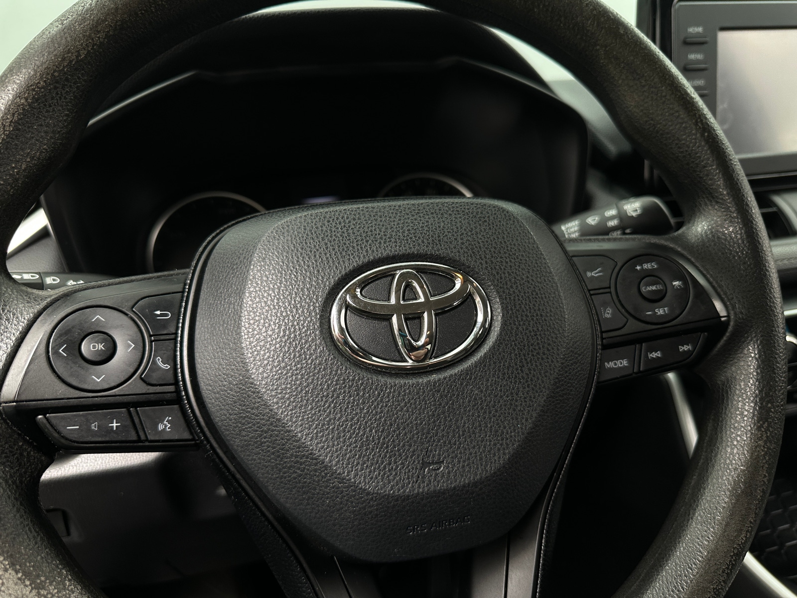 Thumbnail: 2021 Toyota RAV4 - 5