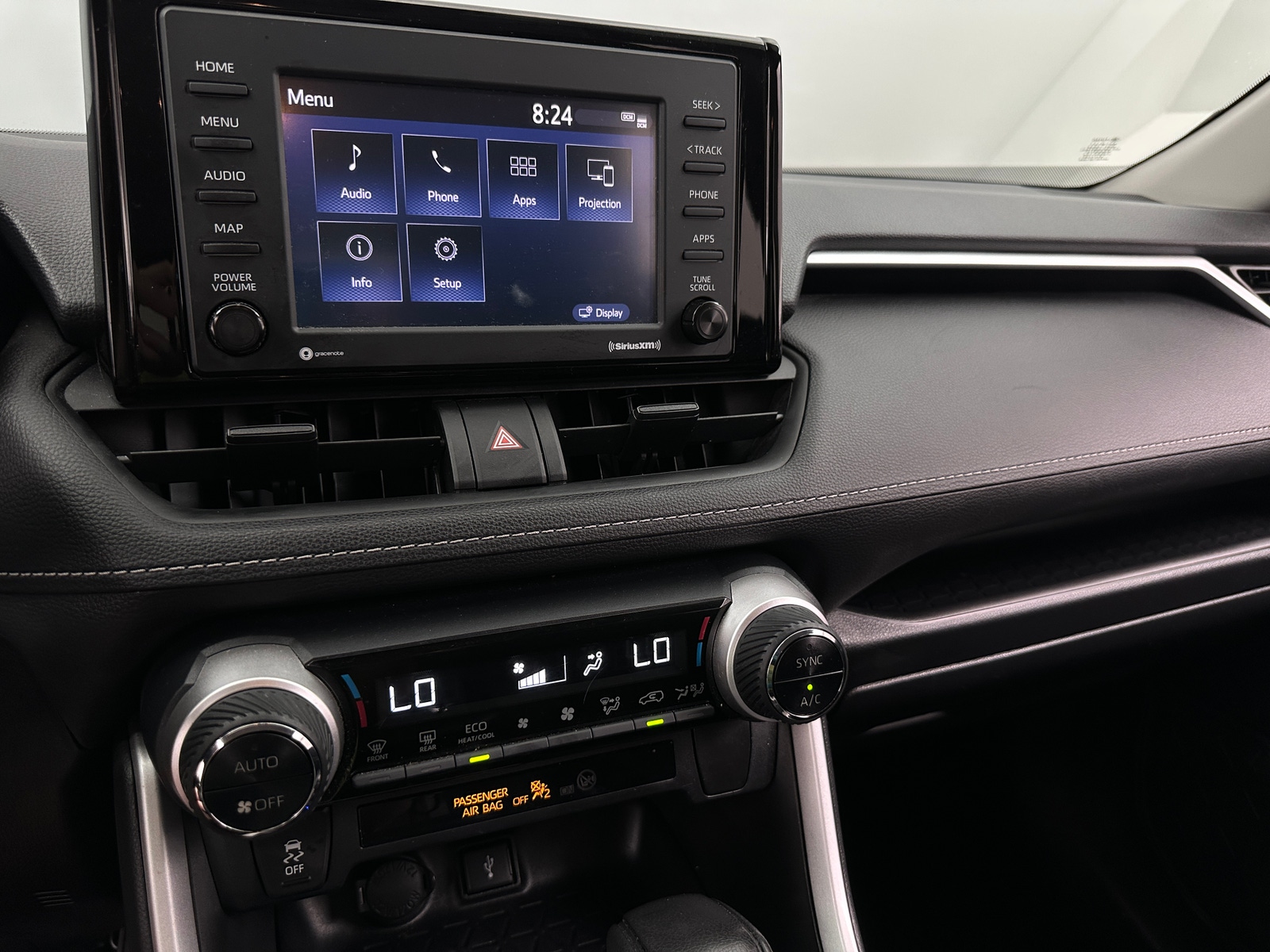 Thumbnail: 2021 Toyota RAV4 - 4