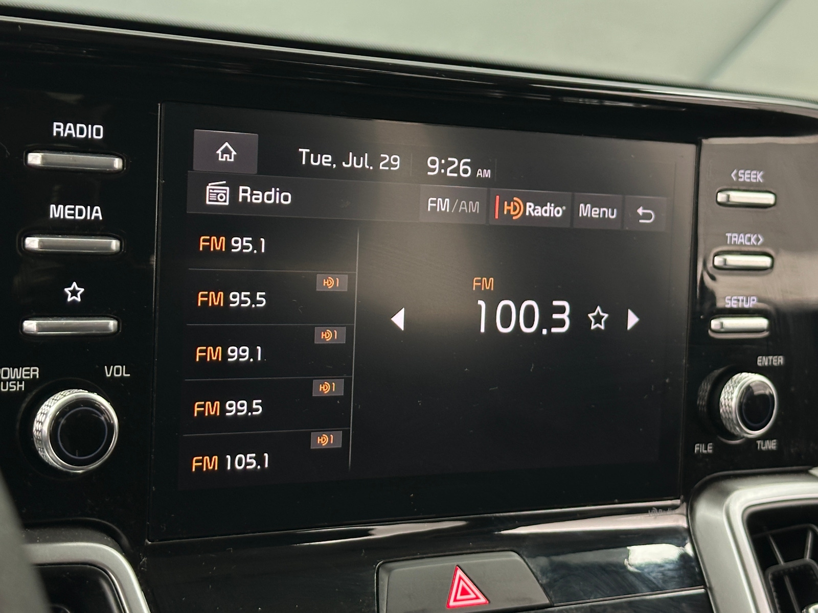 Thumbnail: 2023 Kia Sorento - 4