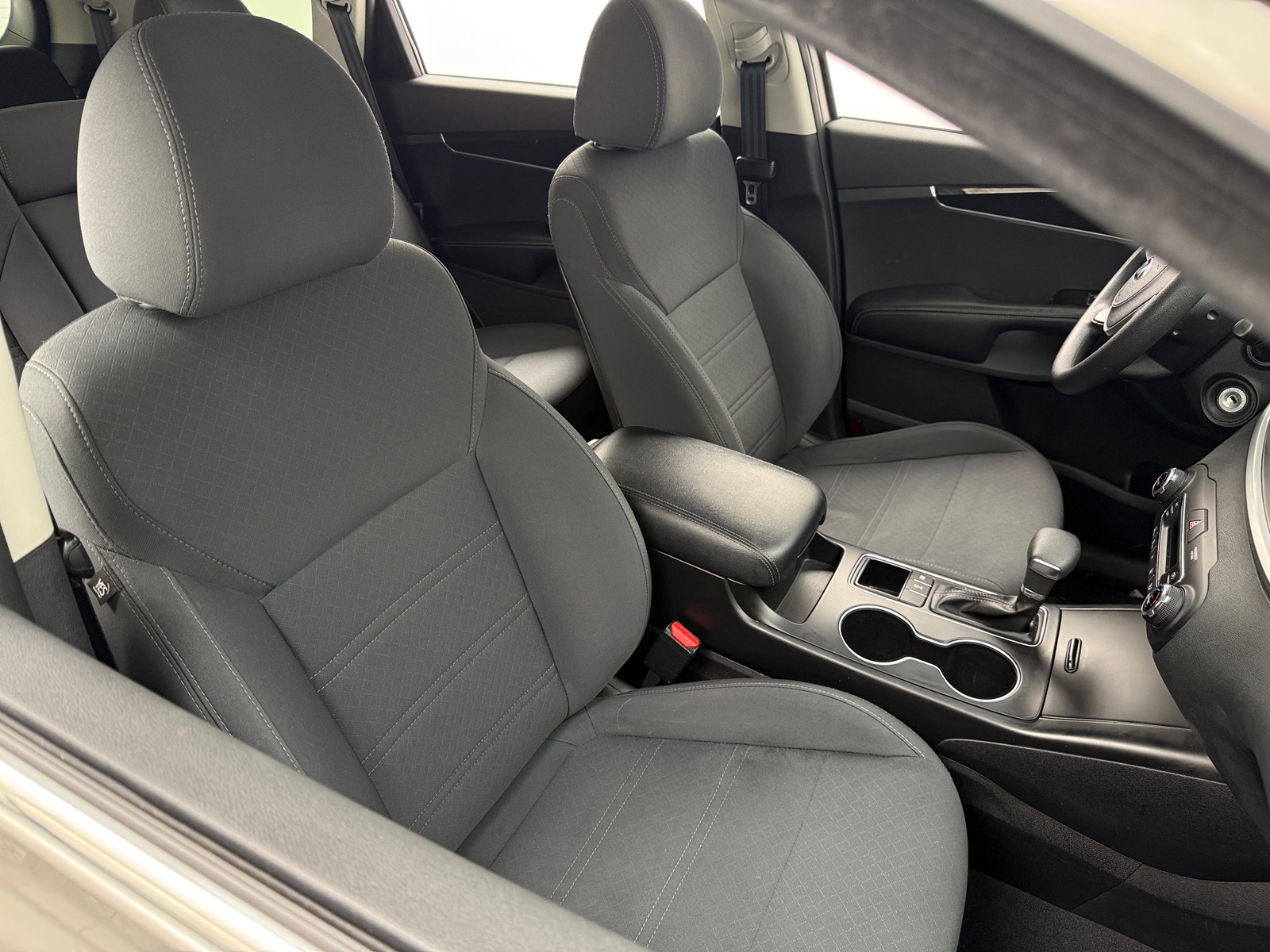 Thumbnail: 2019 Kia Sorento - 2