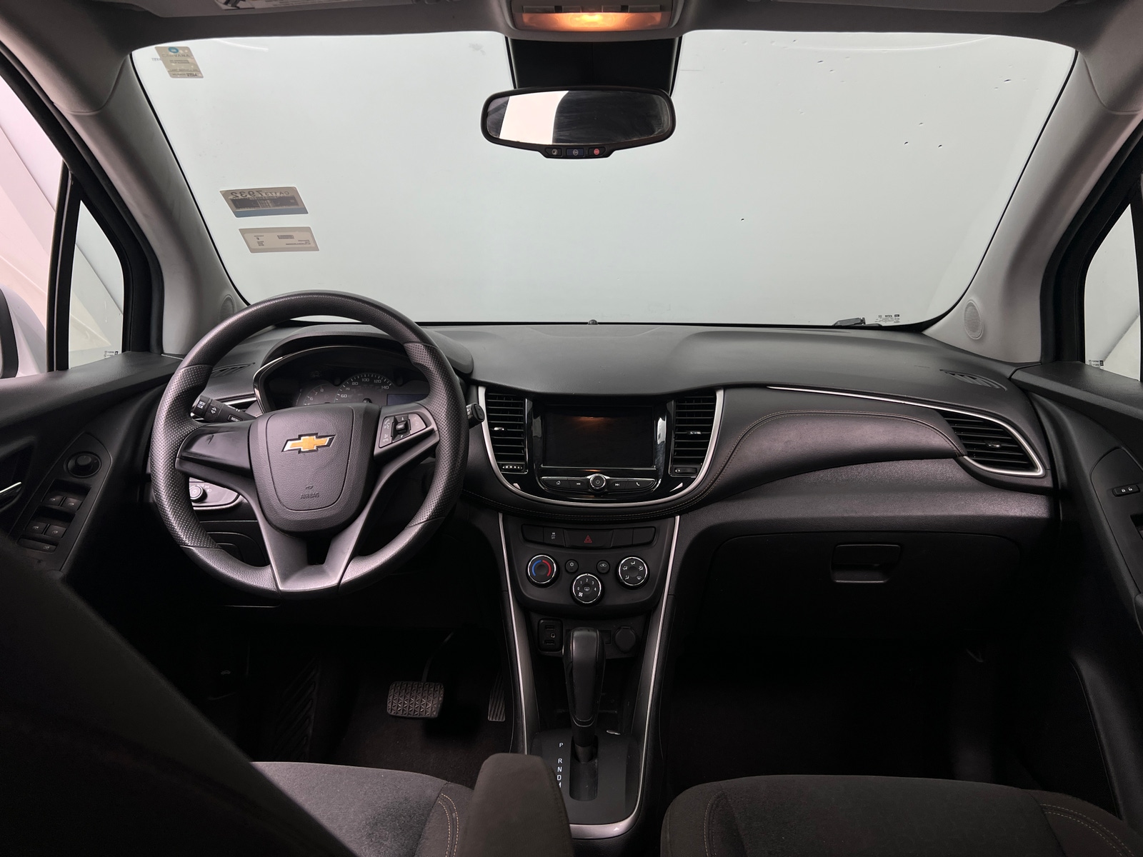 Thumbnail: 2018 Chevrolet Trax - 3