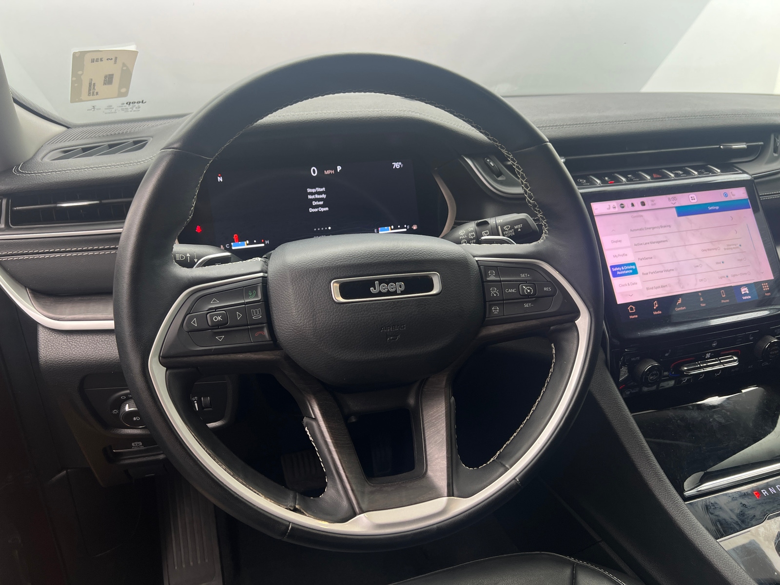 Thumbnail: 2022 Jeep Grand Cherokee - 4