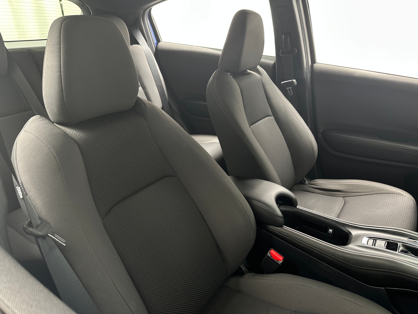 Thumbnail: 2022 Honda HR-V - 2