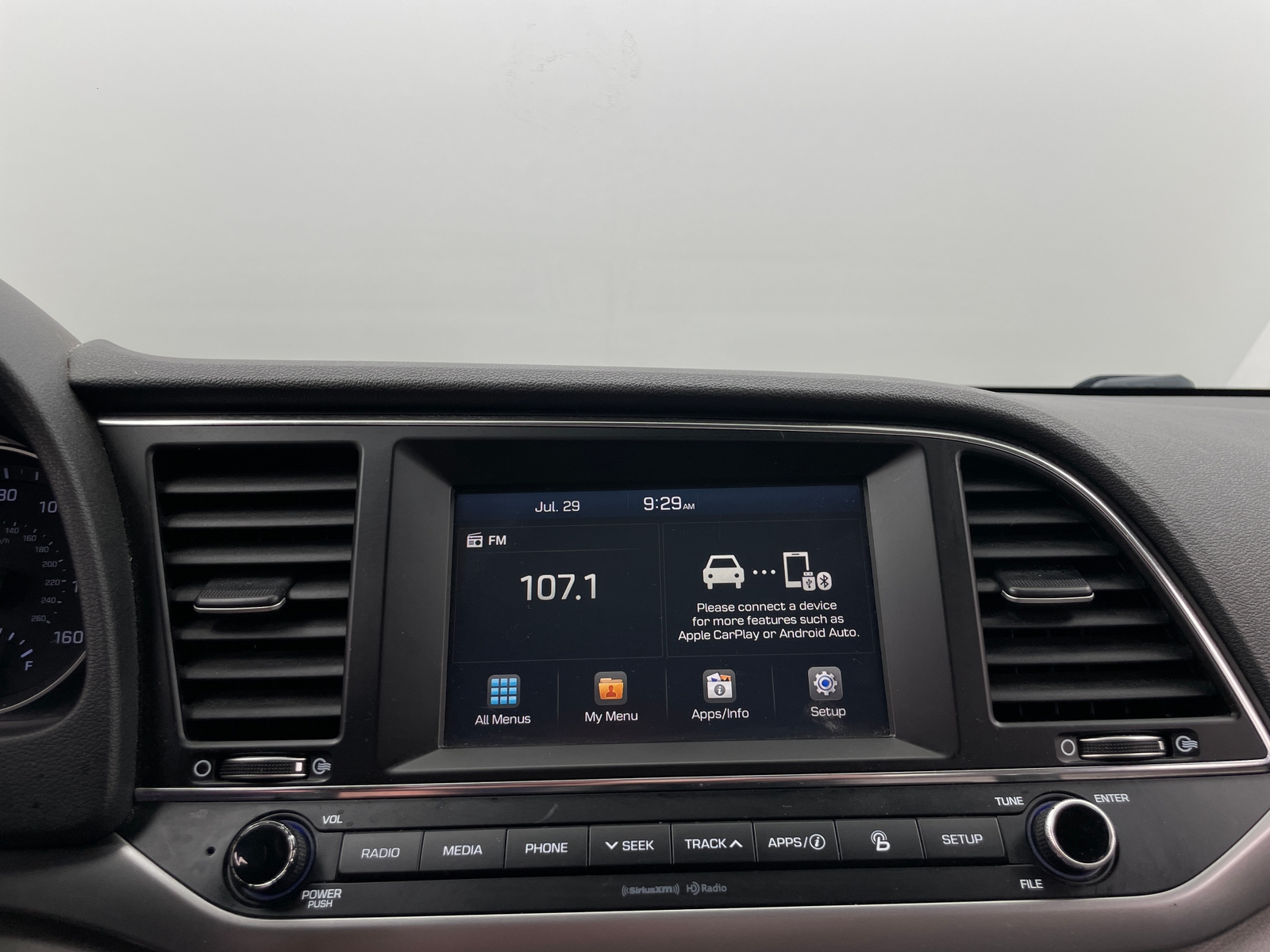 Thumbnail: 2017 Hyundai Elantra - 3