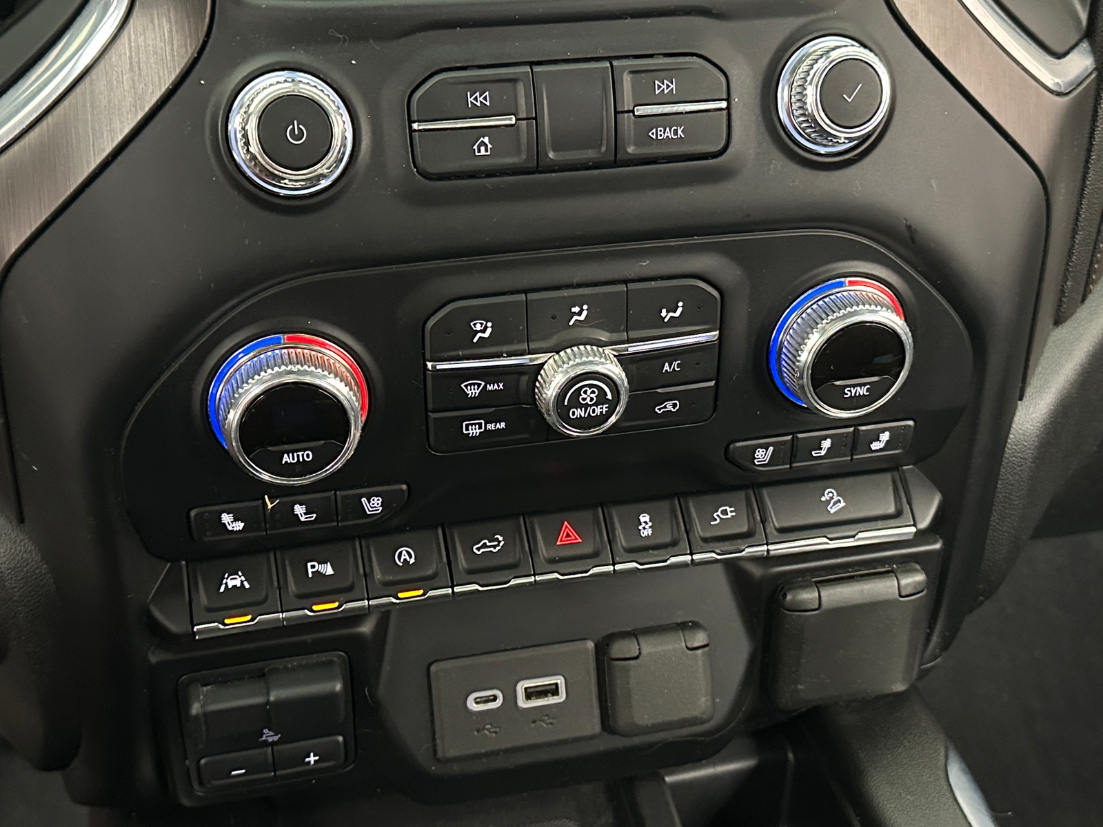 Thumbnail: 2021 GMC Sierra 1500 - 3