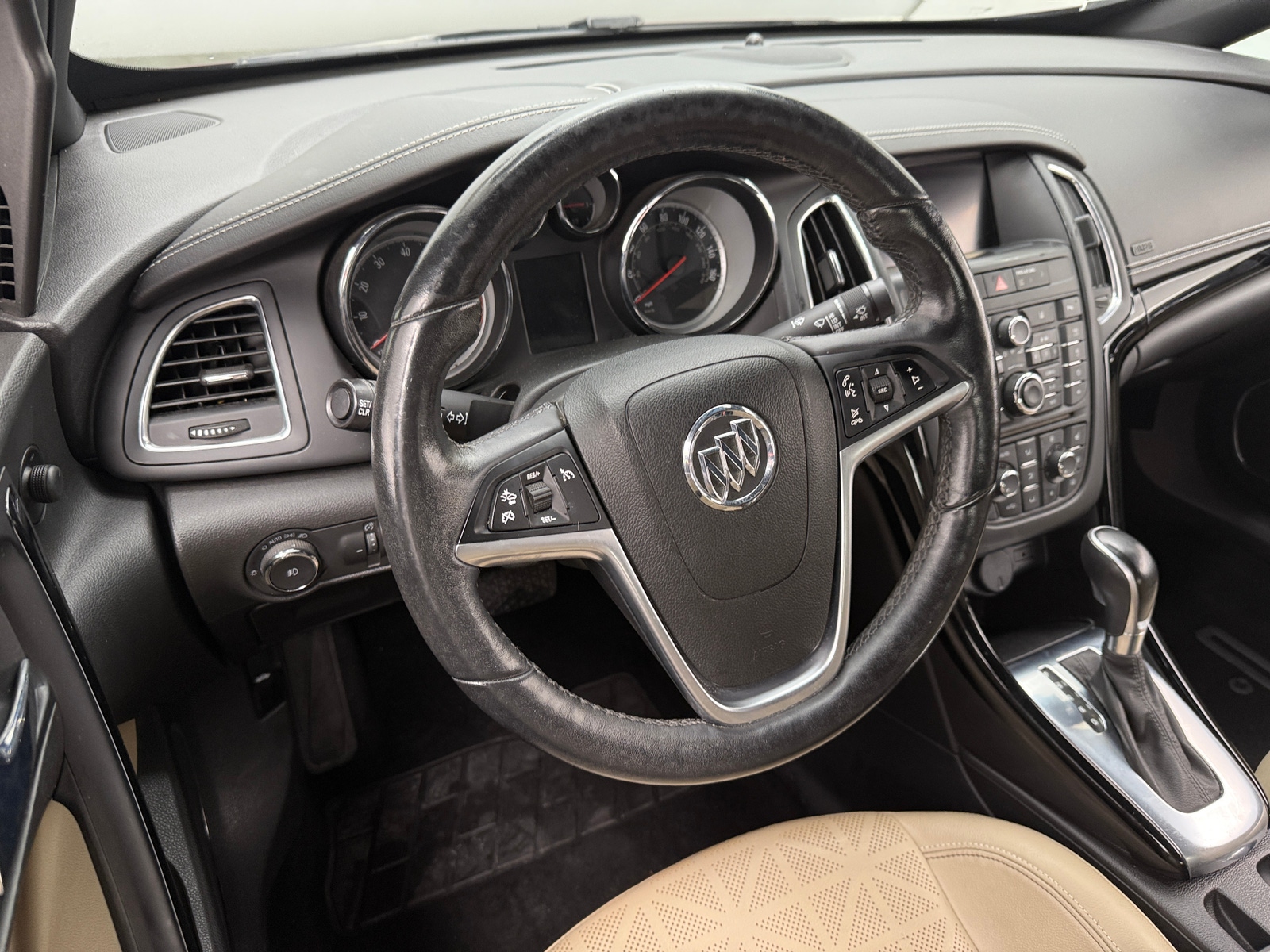 Thumbnail: 2018 Buick Cascada - 4