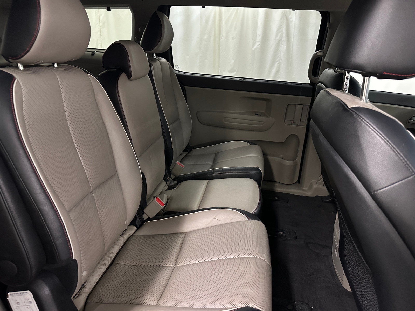 Thumbnail: 2019 Kia Sedona - 5