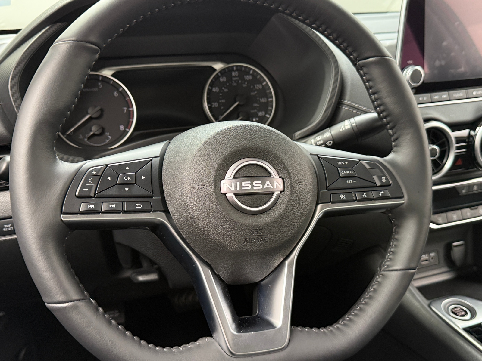 Thumbnail: 2025 Nissan Sentra - 5