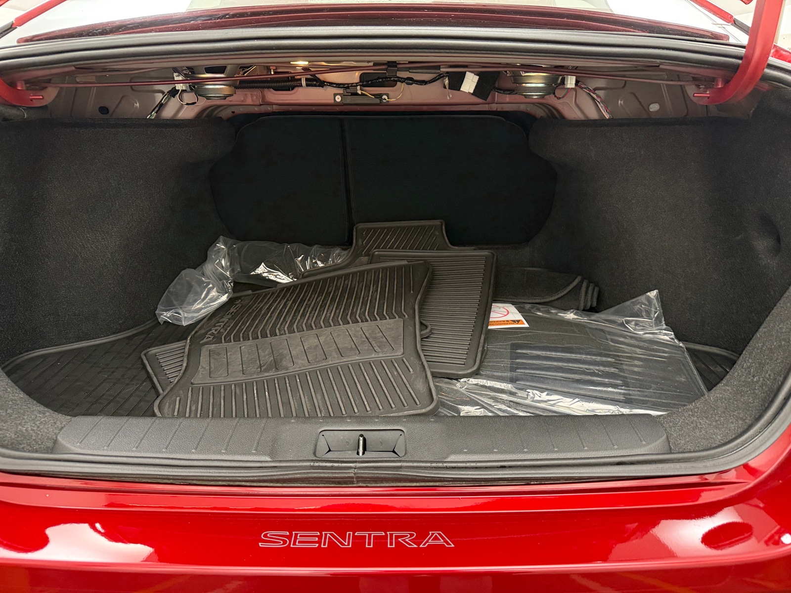 Thumbnail: 2025 Nissan Sentra - 7