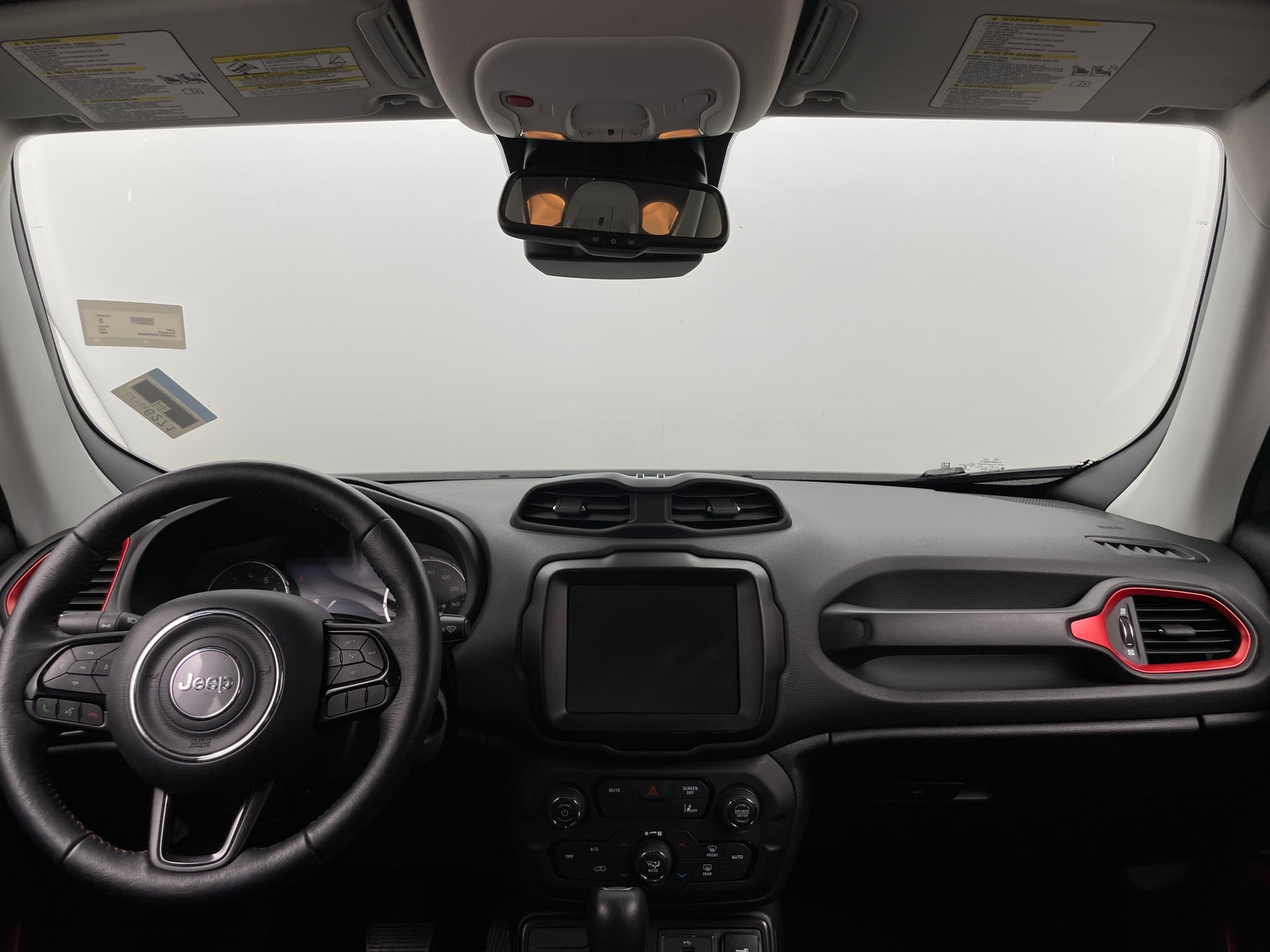 Thumbnail: 2022 Jeep Renegade - 3