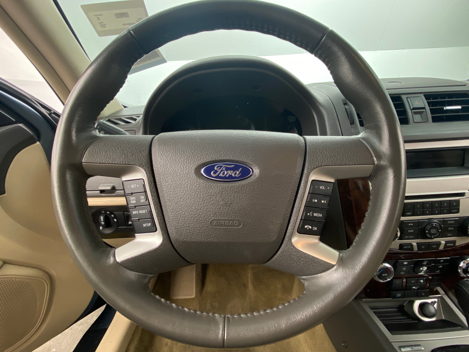 Thumbnail: 2012 Ford Fusion - 4