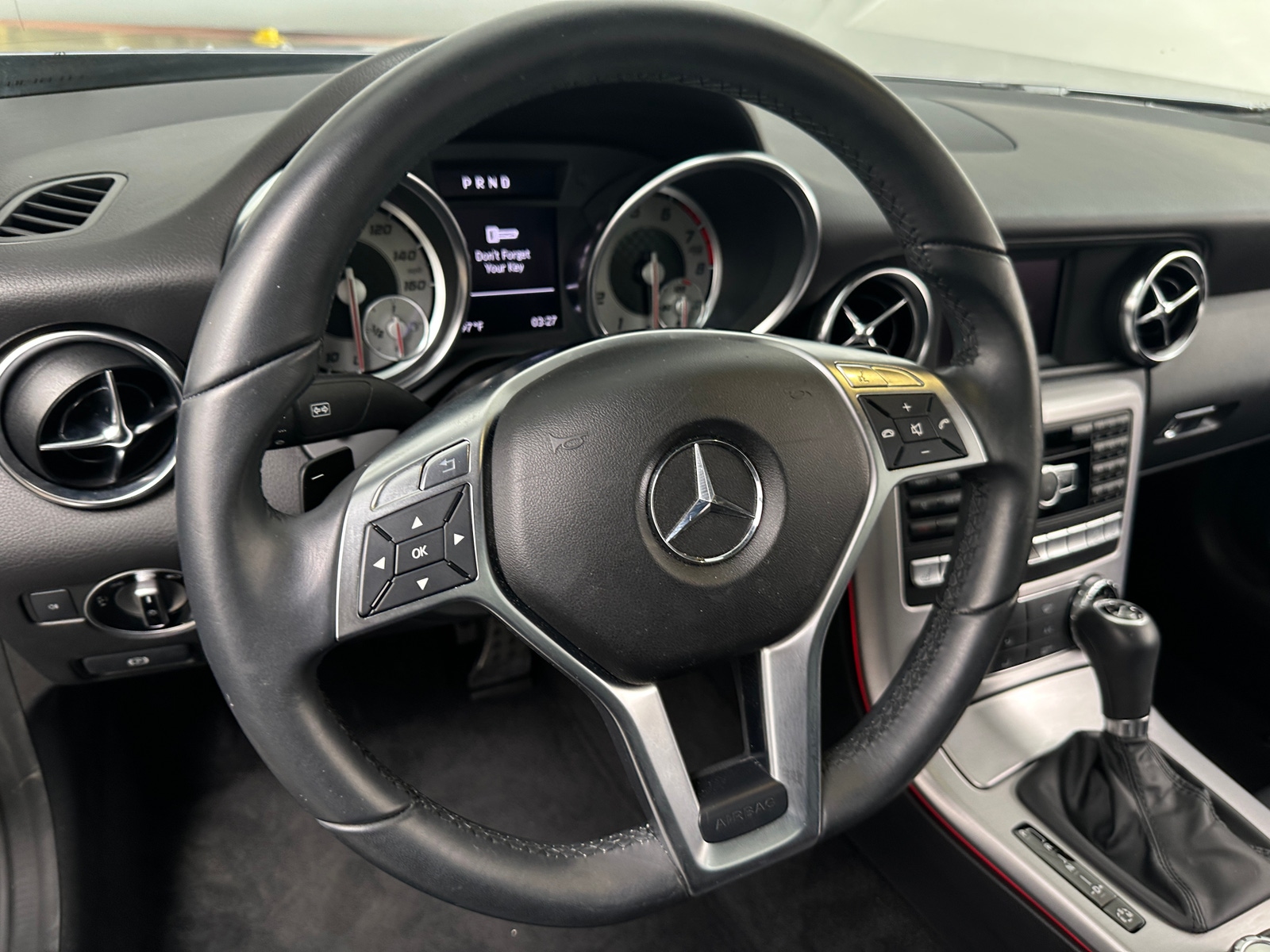 Thumbnail: 2013 Mercedes-Benz SLK - 4