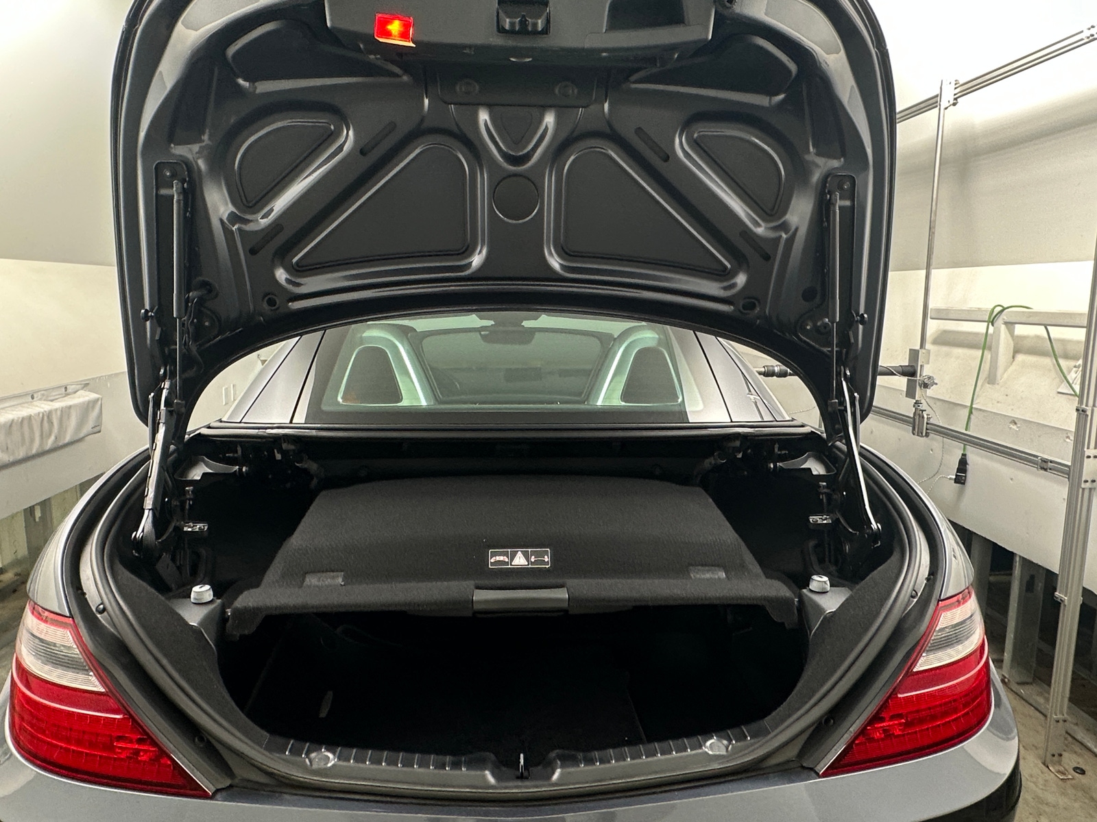 Thumbnail: 2013 Mercedes-Benz SLK - 5