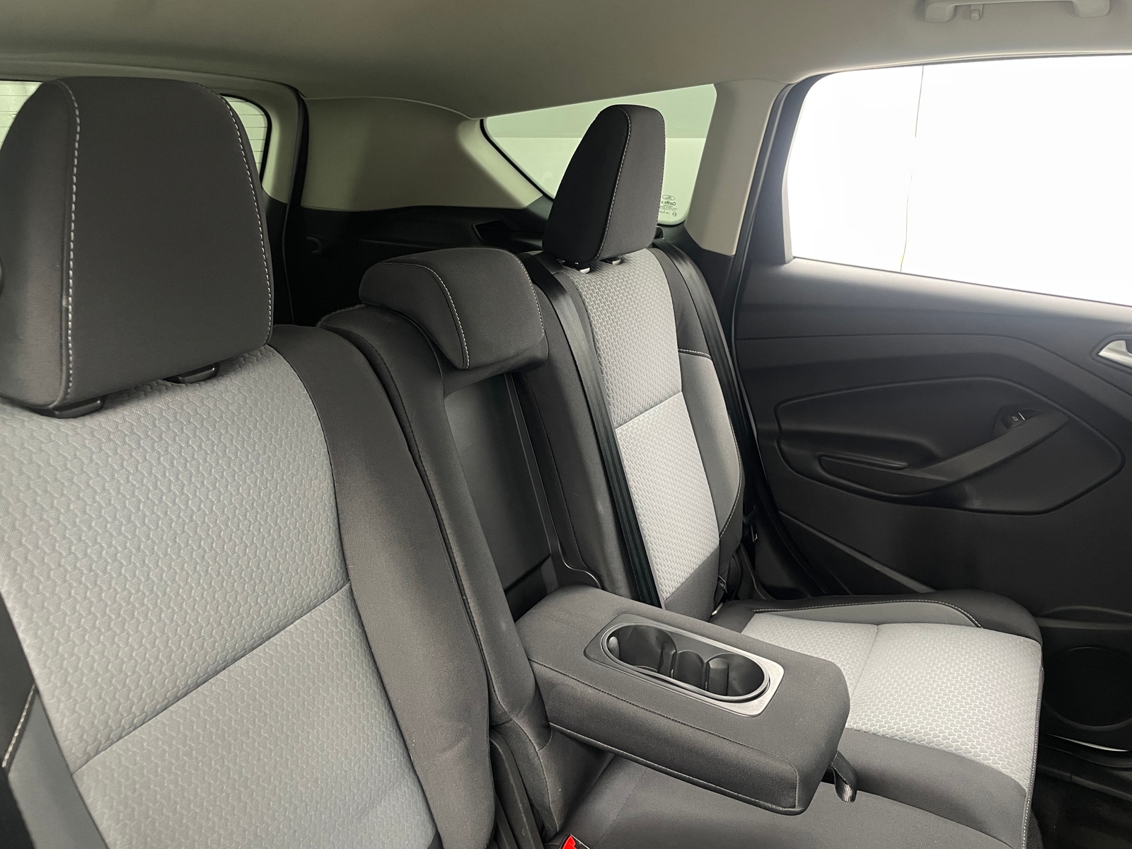 Thumbnail: 2019 Ford Escape - 6
