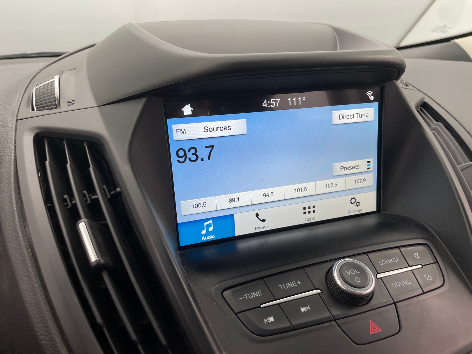 Thumbnail: 2019 Ford Escape - 4